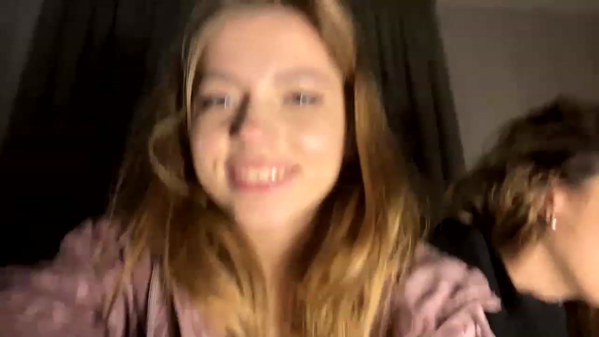 Gallery image thumbnail from Minions_Party's myfreecams stream on, 11/27/2022, 13:40 image 16 of 20