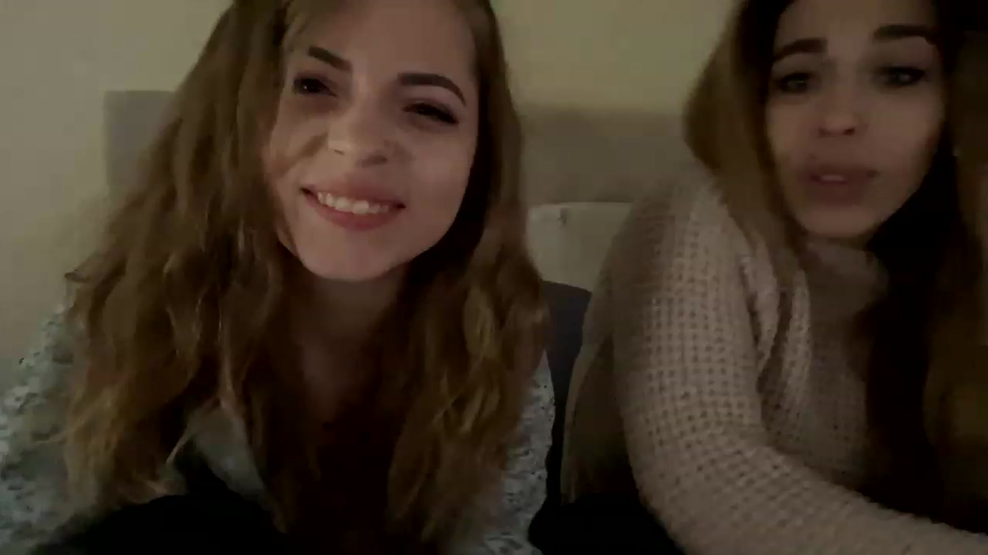Gallery image thumbnail from Minions_Party's myfreecams stream on, 11/28/2022, 12:12 image 8 of 20