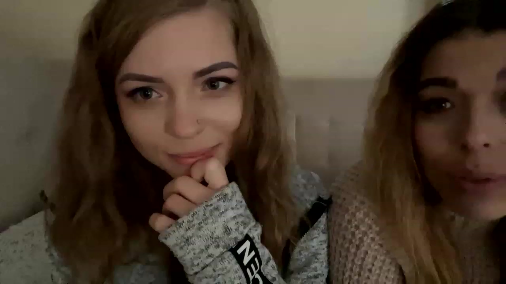 Gallery image thumbnail from Minions_Party's myfreecams stream on, 11/28/2022, 12:36 image 3 of 20