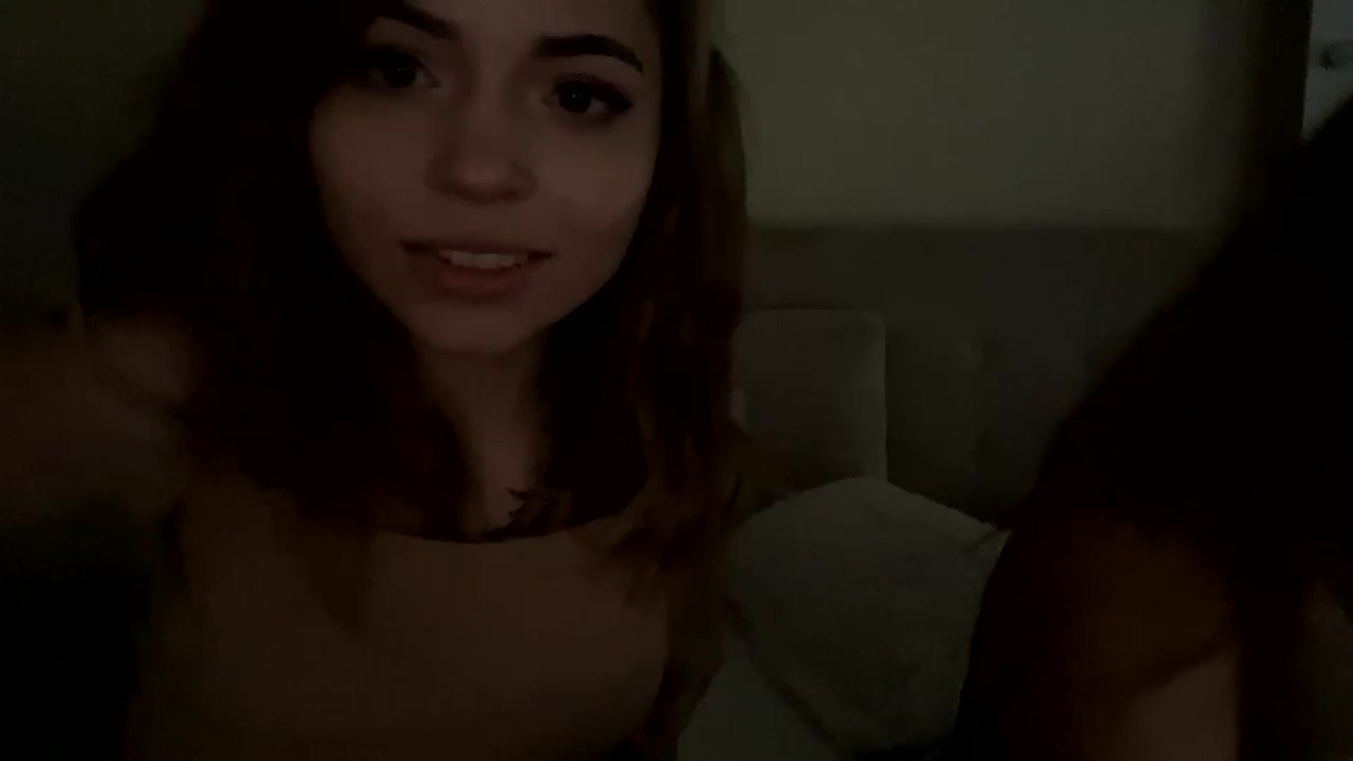Gallery image thumbnail from Minions_Party's myfreecams stream on, 11/28/2022, 12:36 image 14 of 20