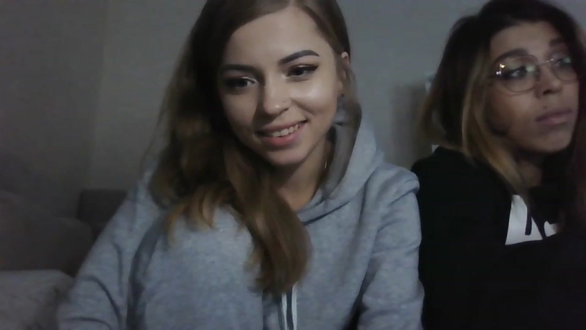 Gallery image thumbnail from Minions_Party's myfreecams stream on, 11/29/2022, 11:23 image 17 of 20