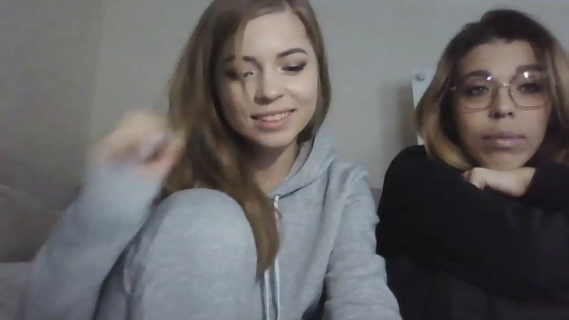 Gallery image thumbnail from Minions_Party's myfreecams stream on, 11/29/2022, 11:23 image 6 of 20