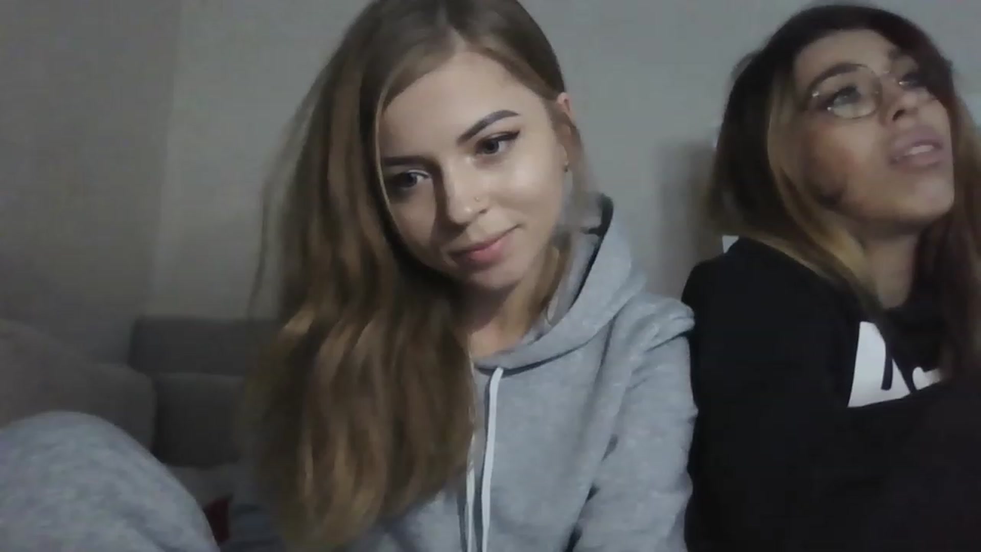 Gallery image thumbnail from Minions_Party's myfreecams stream on, 11/29/2022, 11:23 image 16 of 20