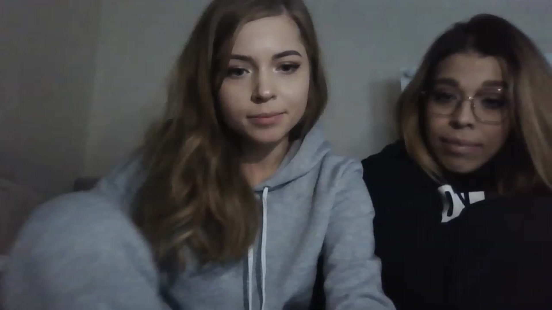 Gallery image thumbnail from Minions_Party's myfreecams stream on, 11/29/2022, 11:23 image 7 of 20