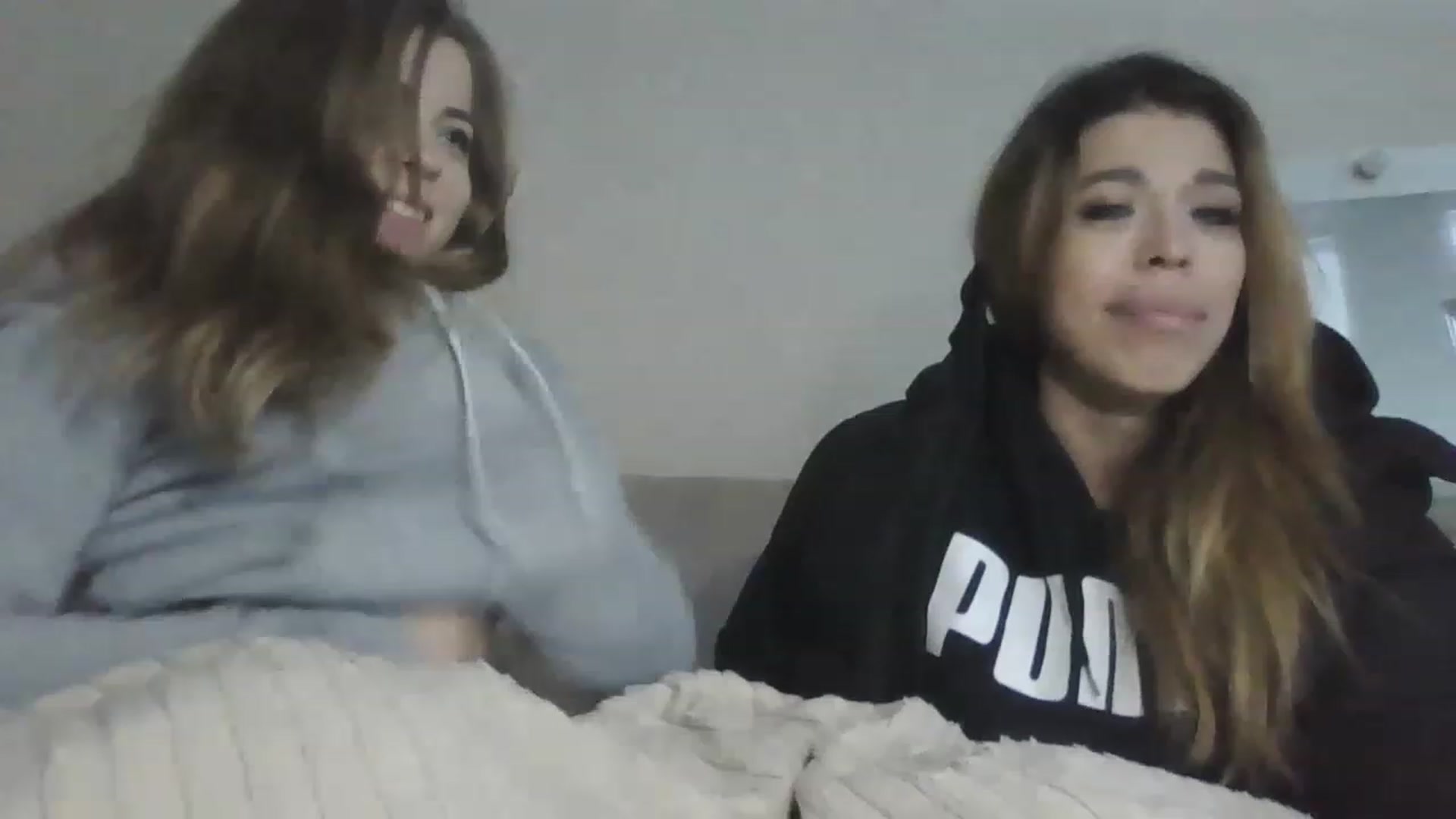 Gallery image thumbnail from Minions_Party's myfreecams stream on, 11/29/2022, 11:55 image 11 of 20