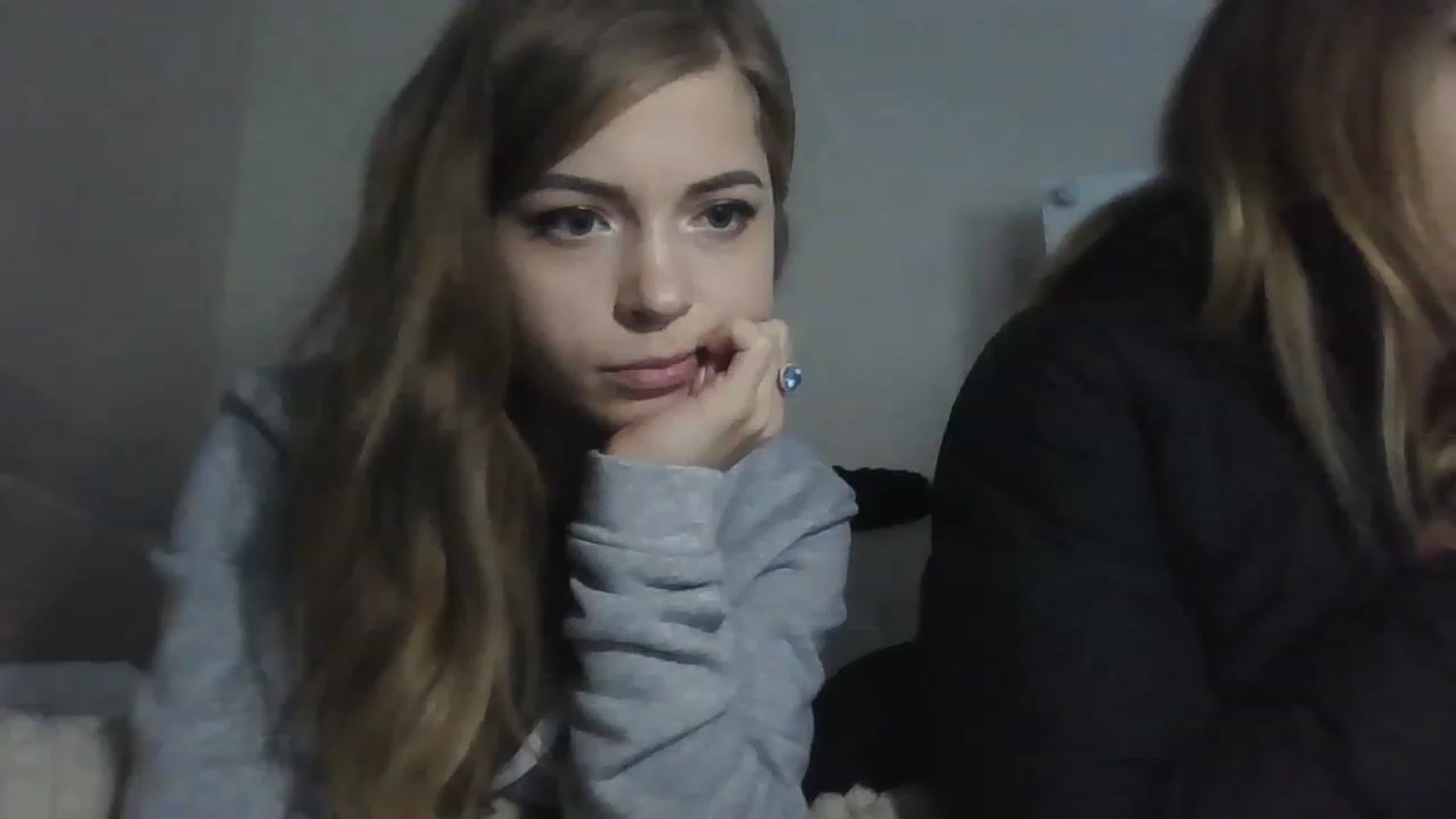 Gallery image thumbnail from Minions_Party's myfreecams stream on, 11/29/2022, 11:55 image 19 of 20