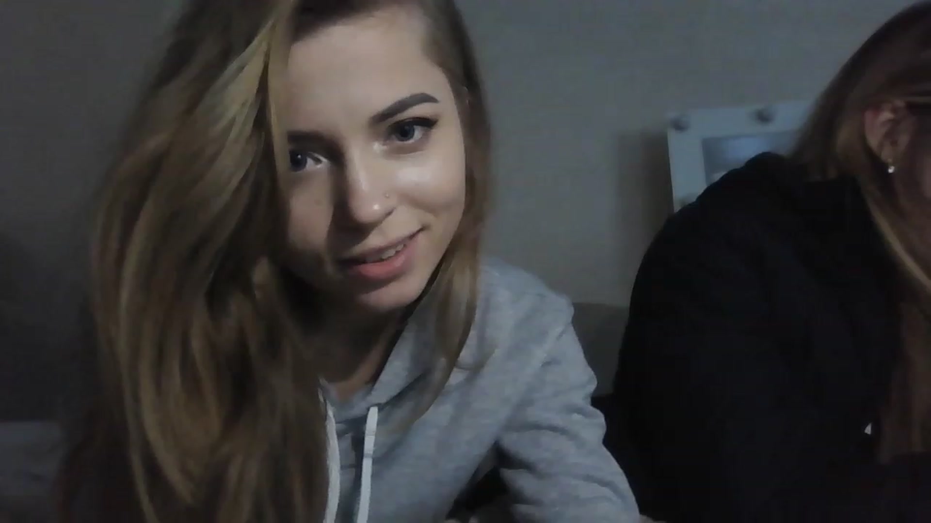 Gallery image thumbnail from Minions_Party's myfreecams stream on, 11/29/2022, 12:15 image 1 of 20
