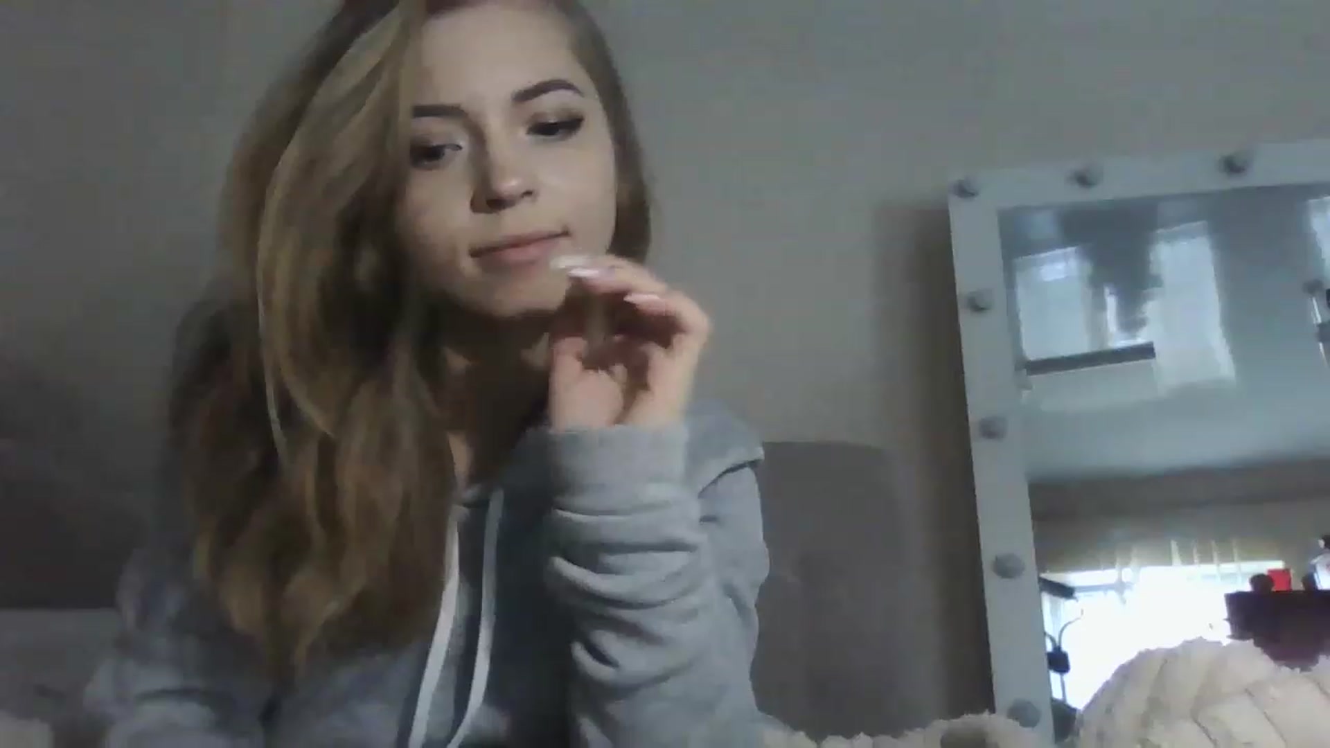 Gallery image thumbnail from Minions_Party's myfreecams stream on, 11/29/2022, 12:15 image 2 of 20