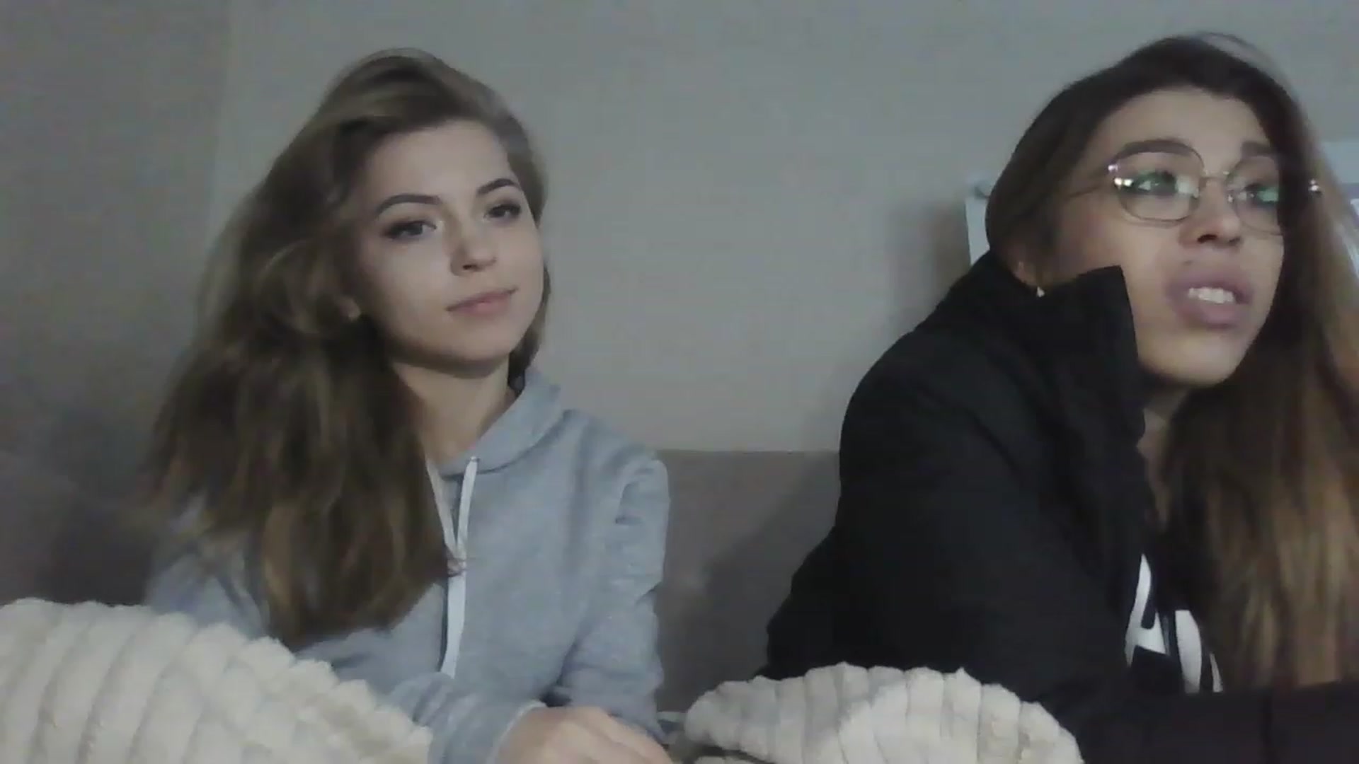 Gallery image thumbnail from Minions_Party's myfreecams stream on, 11/29/2022, 12:35 image 1 of 20
