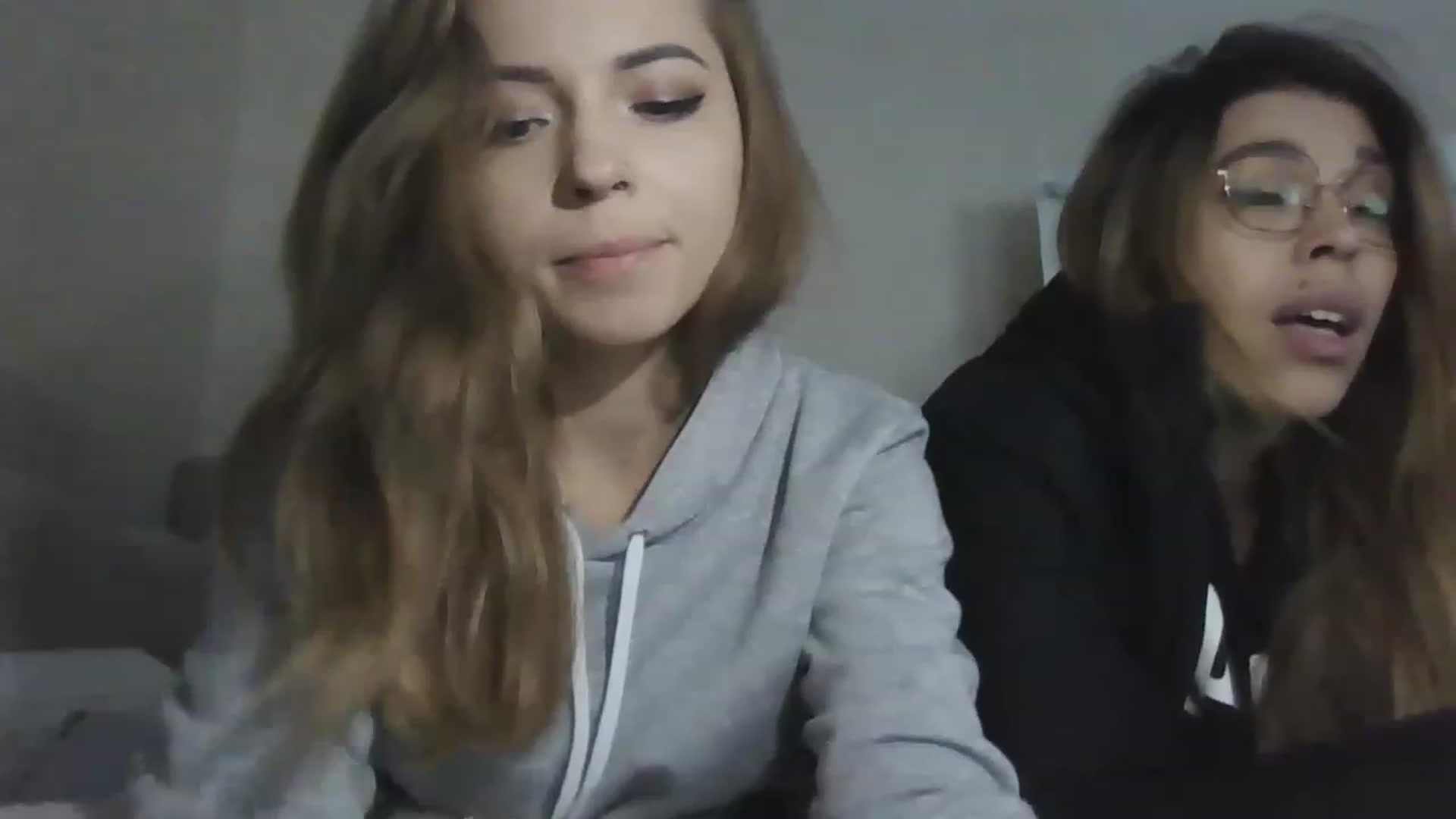 Gallery image thumbnail from Minions_Party's myfreecams stream on, 11/29/2022, 12:35 image 6 of 20