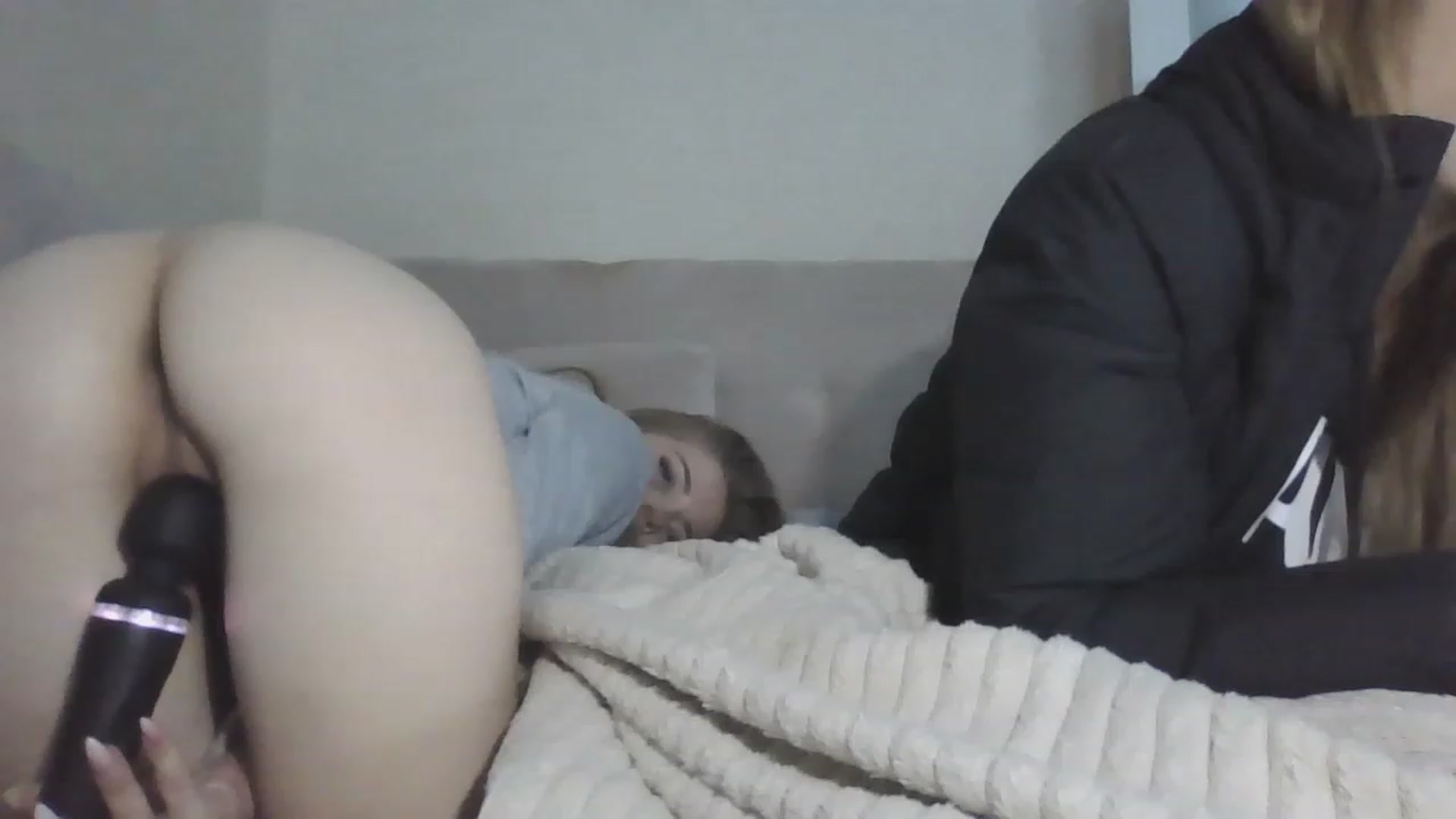Gallery image thumbnail from Minions_Party's myfreecams stream on, 11/29/2022, 12:35 image 13 of 20