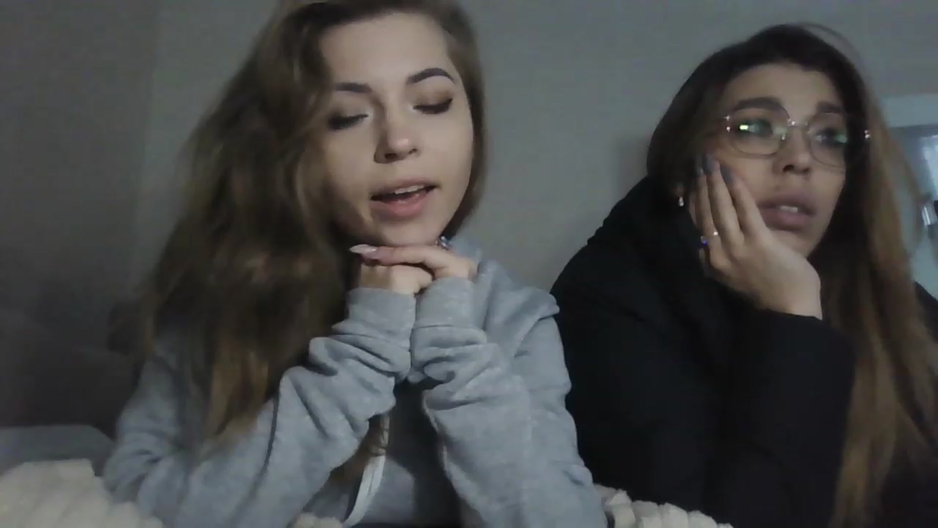 Gallery image thumbnail from Minions_Party's myfreecams stream on, 11/29/2022, 12:35 image 2 of 20