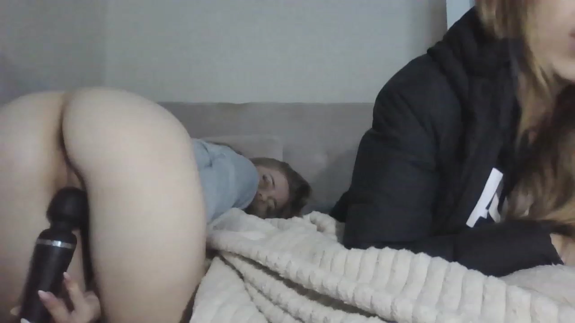 Gallery image thumbnail from Minions_Party's myfreecams stream on, 11/29/2022, 12:35 image 11 of 20