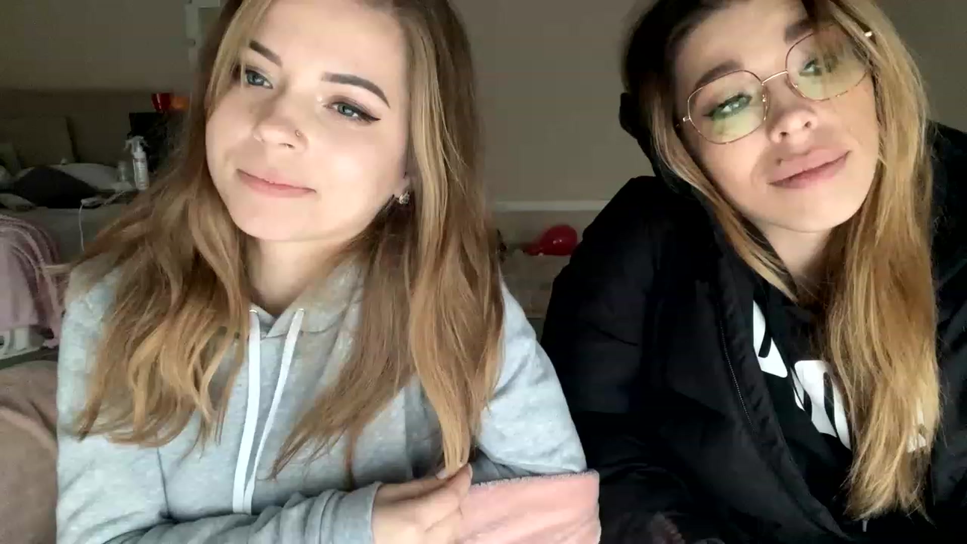 Gallery image thumbnail from Minions_Party's myfreecams stream on, 11/29/2022, 13:00 image 19 of 20