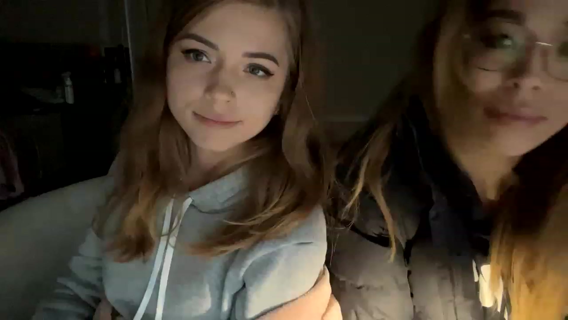 Gallery image thumbnail from Minions_Party's myfreecams stream on, 11/29/2022, 13:54 image 13 of 20