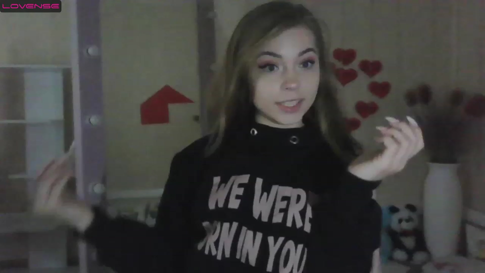 Gallery image thumbnail from Minions_Party's myfreecams stream on, 12/01/2022, 11:32 image 2 of 20