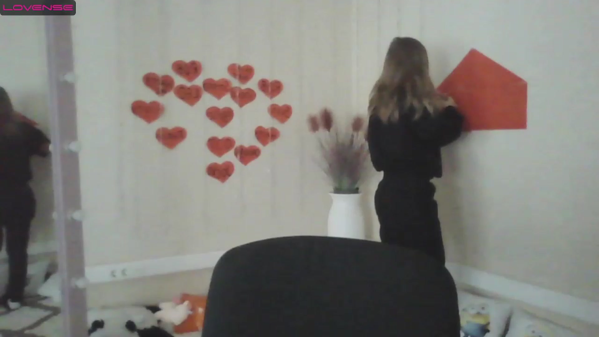 Gallery image thumbnail from Minions_Party's myfreecams stream on, 12/01/2022, 11:32 image 12 of 20