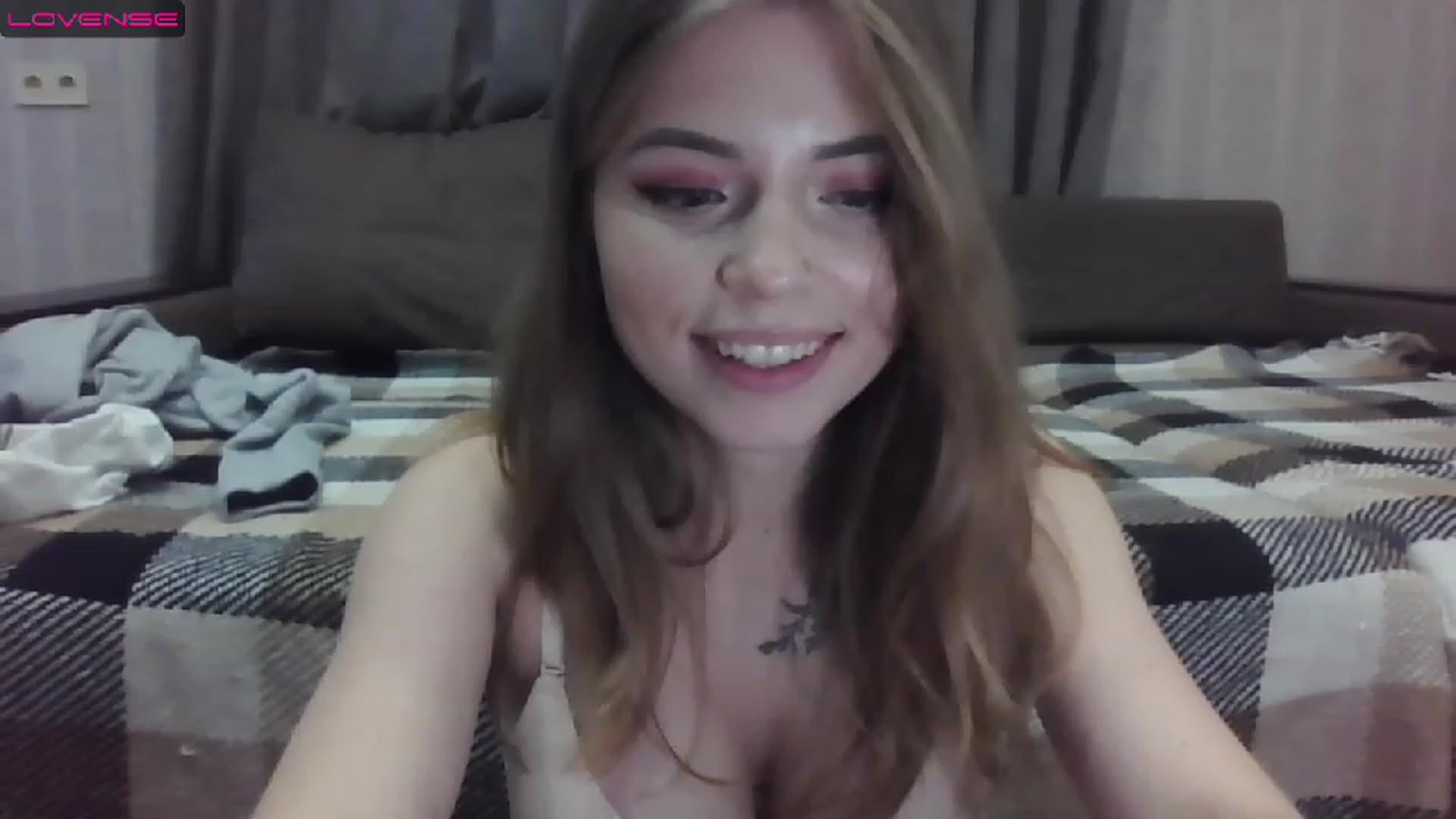 Gallery image thumbnail from Minions_Party's myfreecams stream on, 12/05/2022, 14:20 image 11 of 20