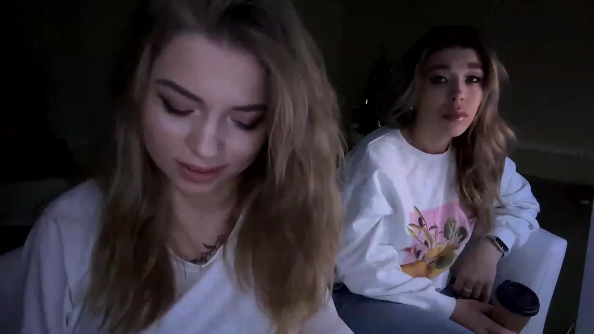 Gallery image thumbnail from Minions_Party's myfreecams stream on, 12/28/2022, 14:29 image 9 of 20