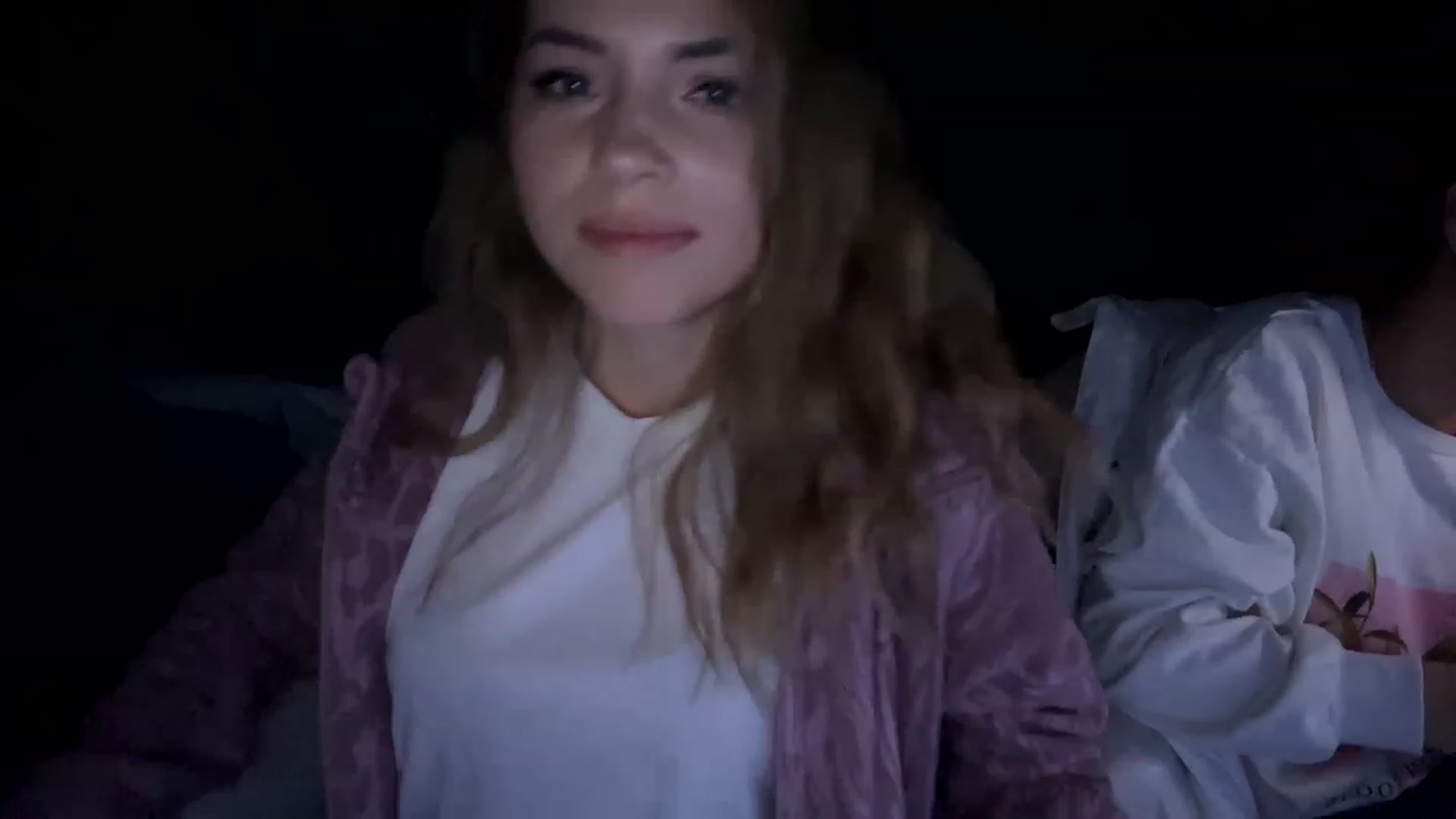 Gallery image thumbnail from Minions_Party's myfreecams stream on, 12/28/2022, 15:21 image 13 of 20
