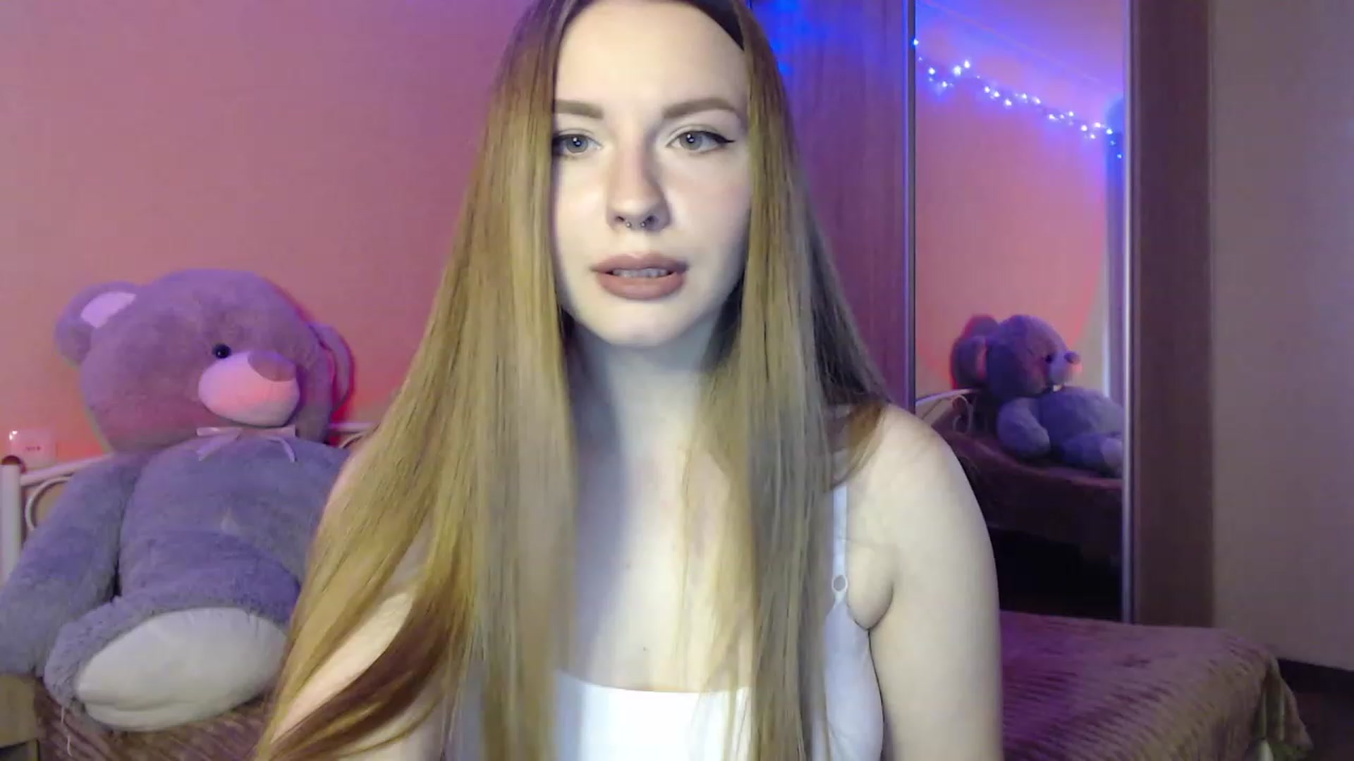 Gallery image thumbnail from Minni_Mouse_'s myfreecams stream on, 04/24/2023, 16:35 image 5 of 20