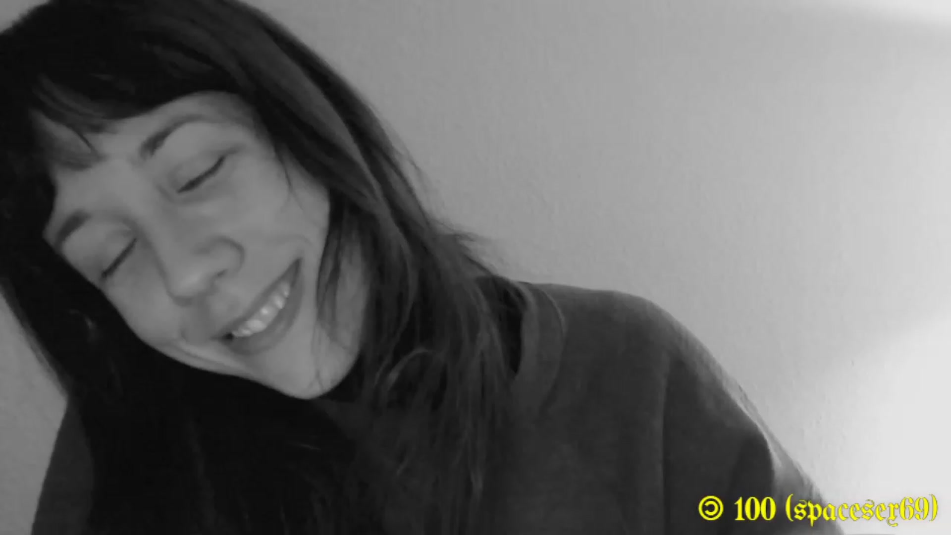 Gallery image thumbnail from MinnieMoralia's myfreecams stream on, 11/19/2022, 20:56 image 19 of 20