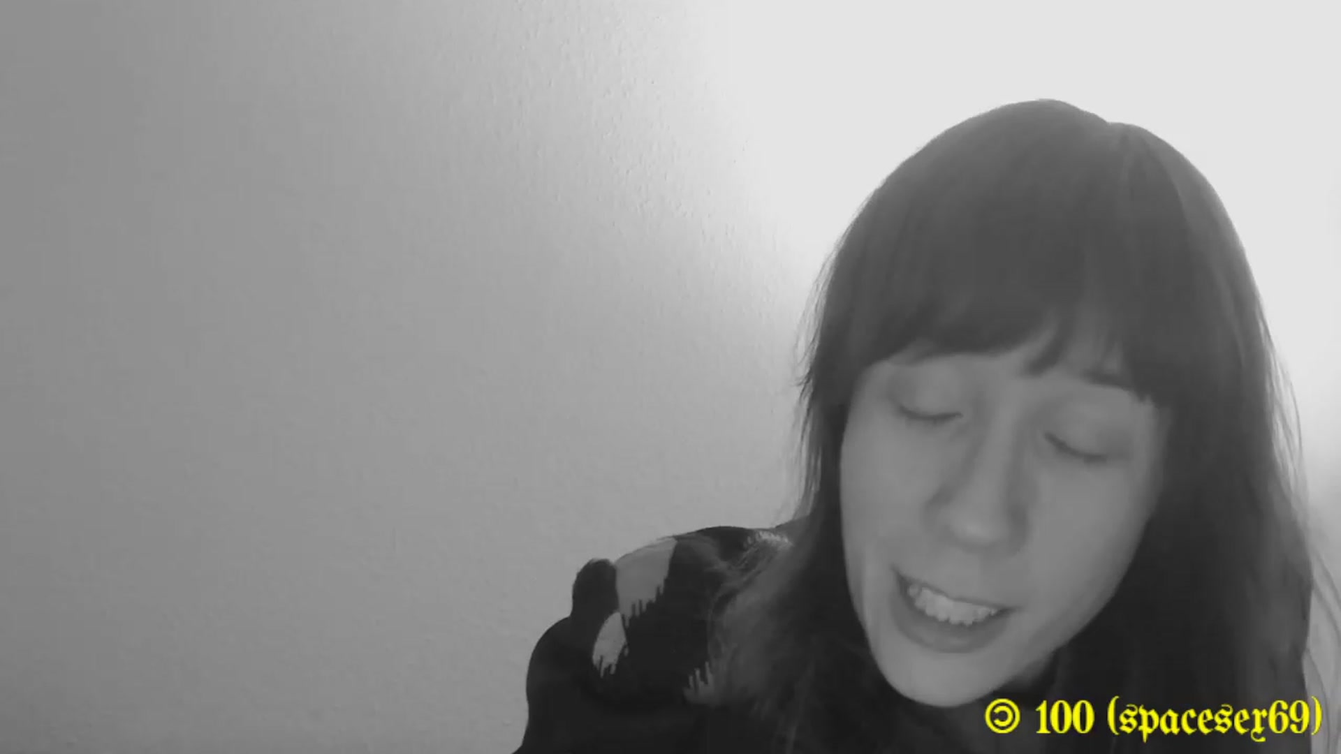 Gallery image thumbnail from MinnieMoralia's myfreecams stream on, 12/04/2022, 21:32 image 4 of 20