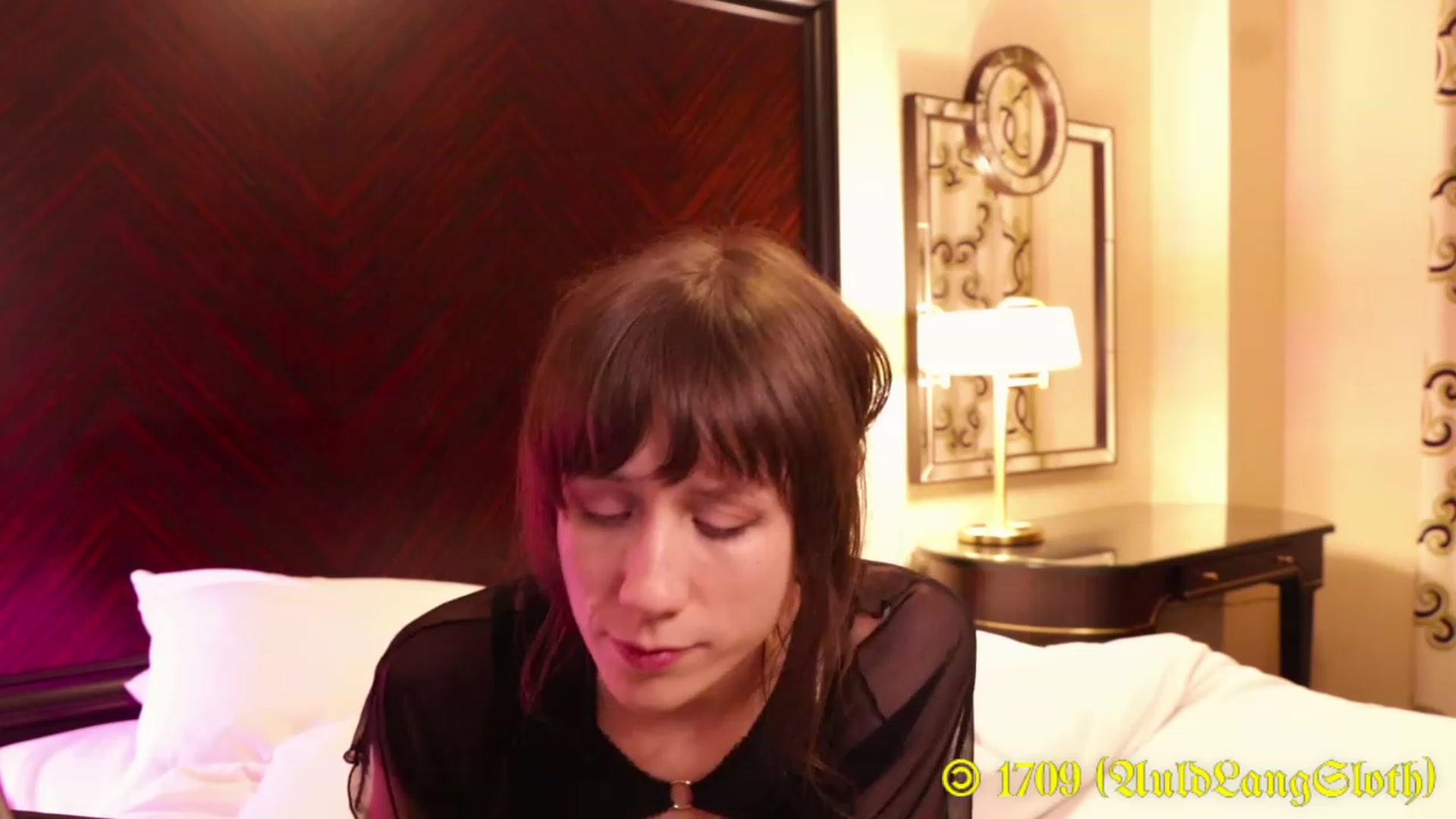 Gallery image thumbnail from MinnieMoralia's myfreecams stream on, 01/01/2023, 03:19 image 20 of 20