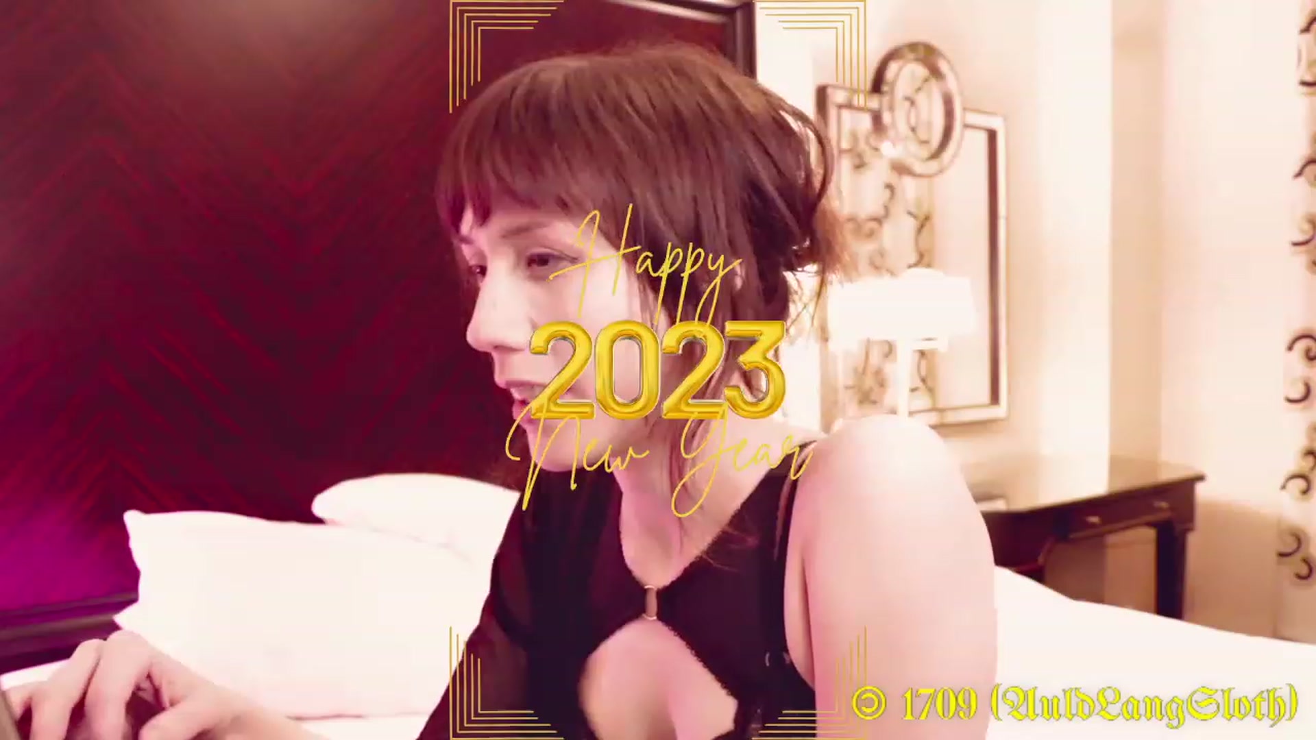 Gallery image thumbnail from MinnieMoralia's myfreecams stream on, 01/01/2023, 03:19 image 17 of 20