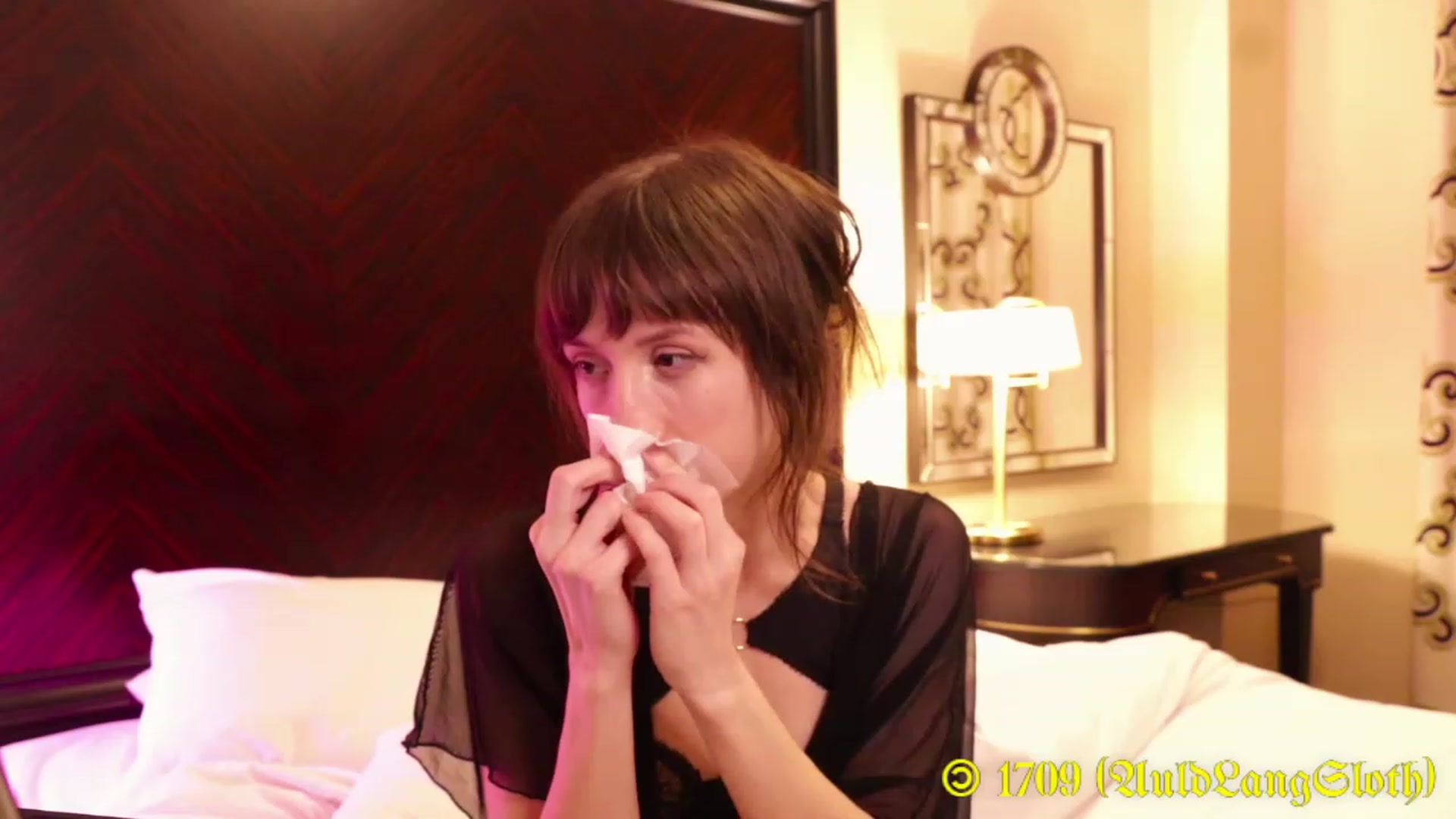 Gallery image thumbnail from MinnieMoralia's myfreecams stream on, 01/01/2023, 03:19 image 18 of 20