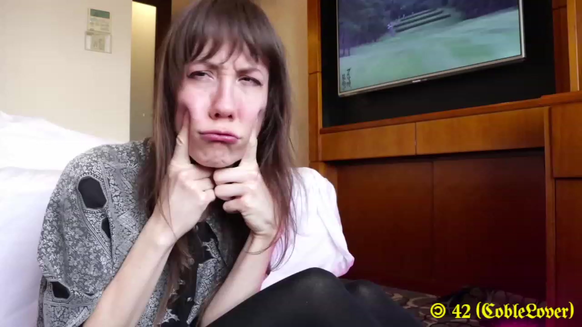 Gallery image thumbnail from MinnieMoralia's myfreecams stream on, 01/22/2023, 24:00 image 4 of 20