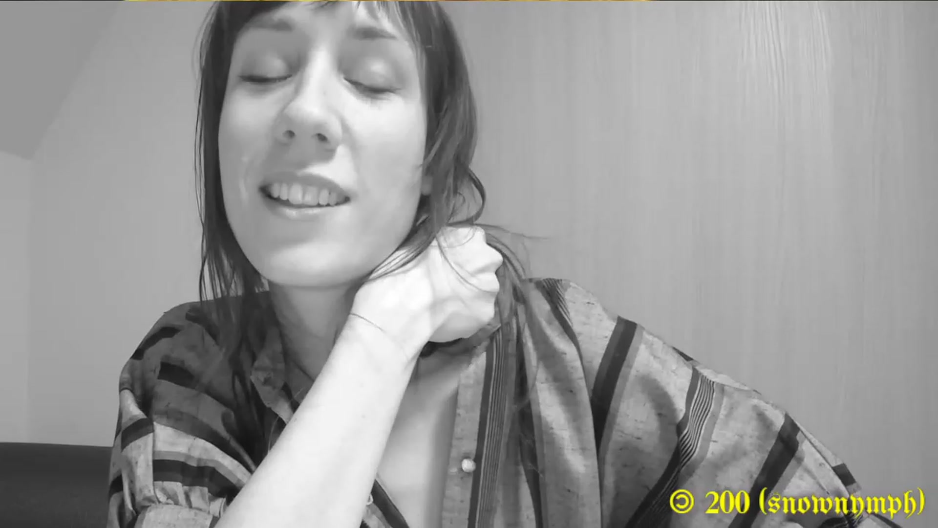 Gallery image thumbnail from MinnieMoralia's myfreecams stream on, 02/01/2023, 10:11 image 16 of 20