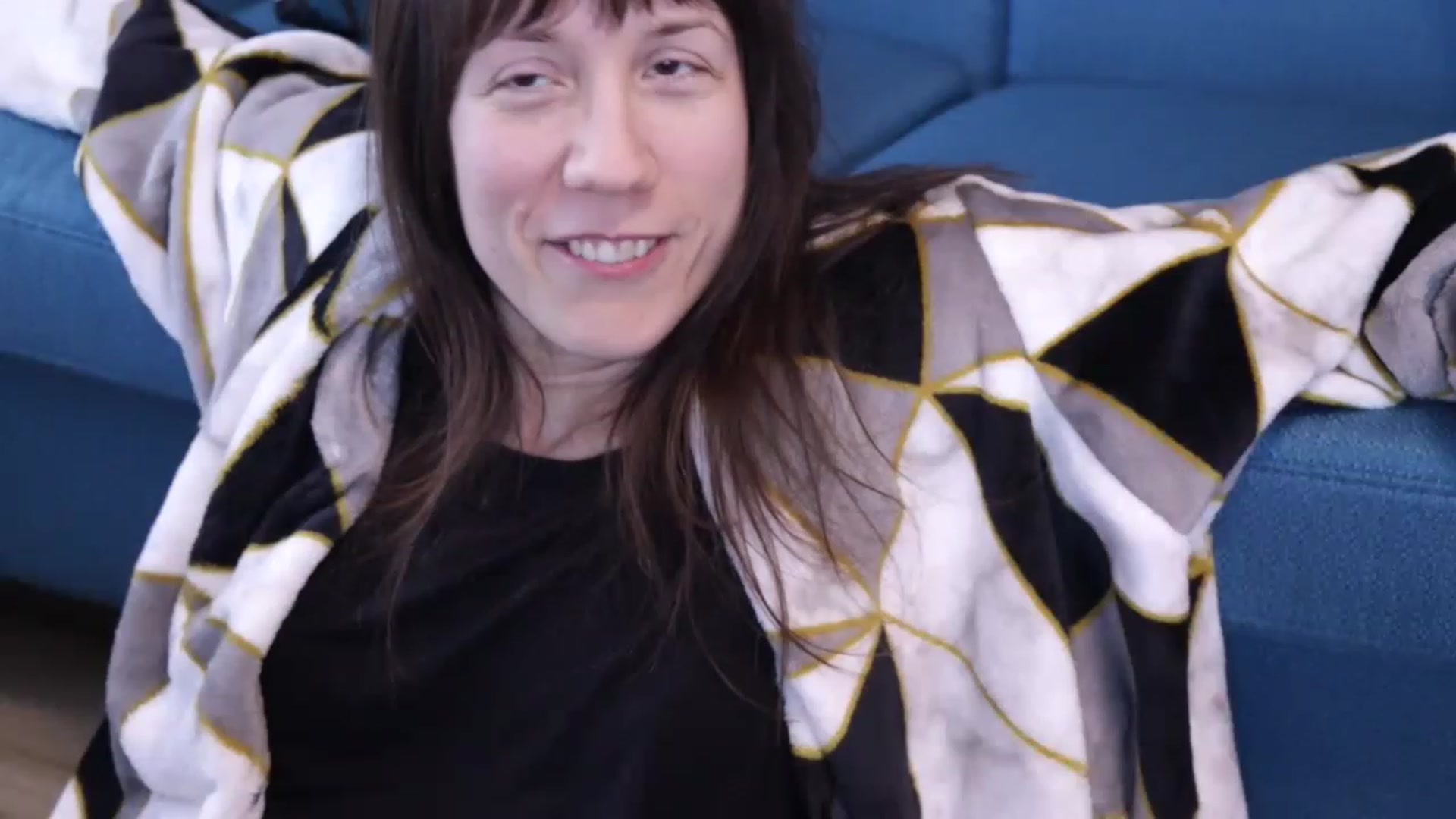 Gallery image thumbnail from MinnieMoralia's myfreecams stream on, 02/11/2023, 01:13 image 11 of 20