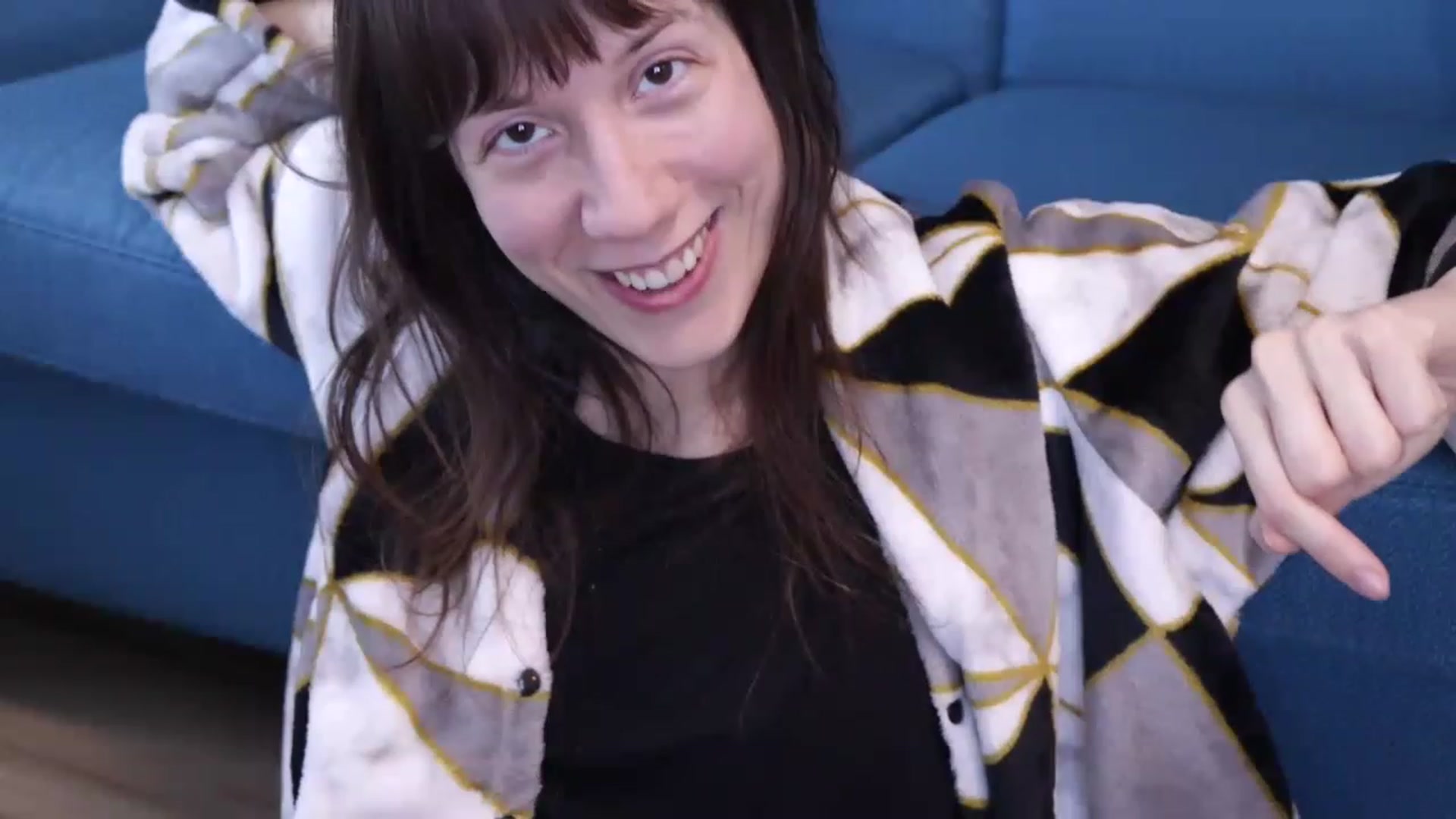 Gallery image thumbnail from MinnieMoralia's myfreecams stream on, 02/11/2023, 01:13 image 3 of 20