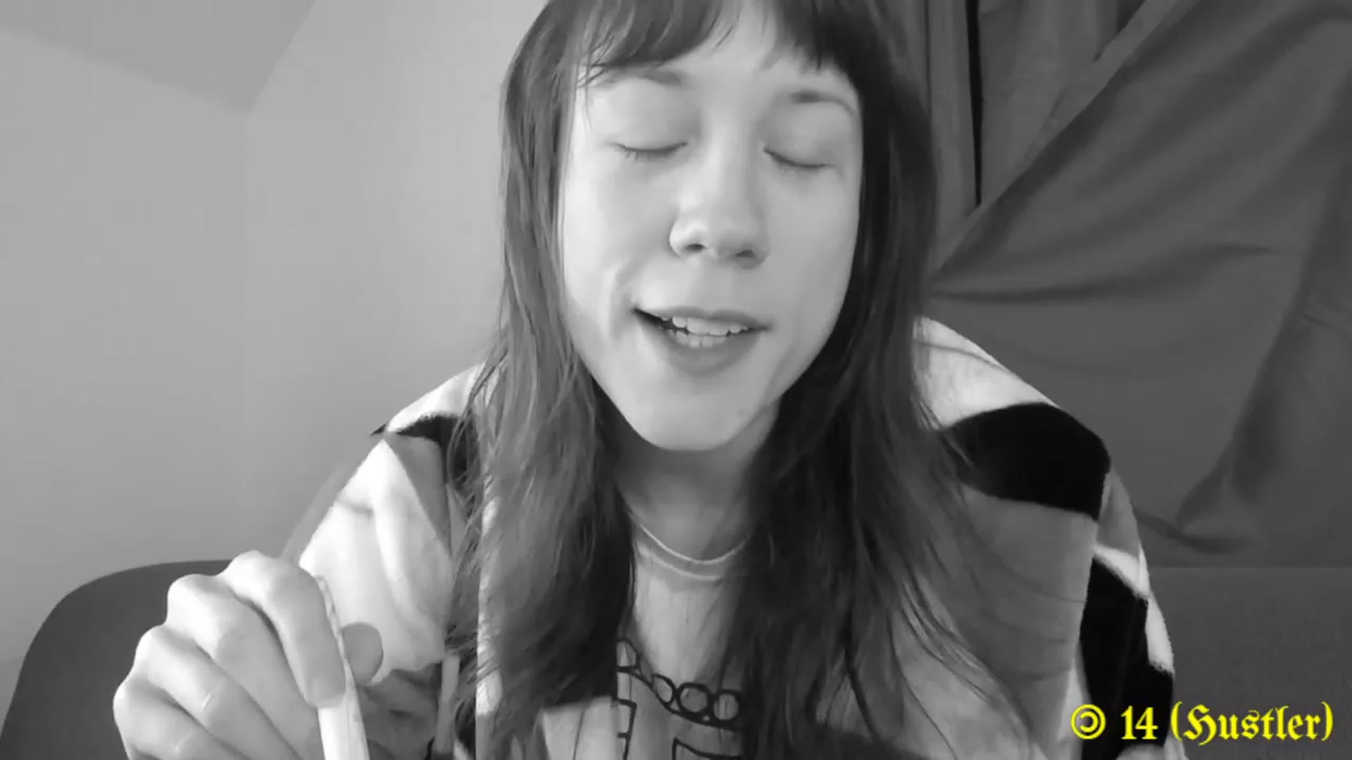 Gallery image thumbnail from MinnieMoralia's myfreecams stream on, 02/26/2023, 01:32 image 11 of 20