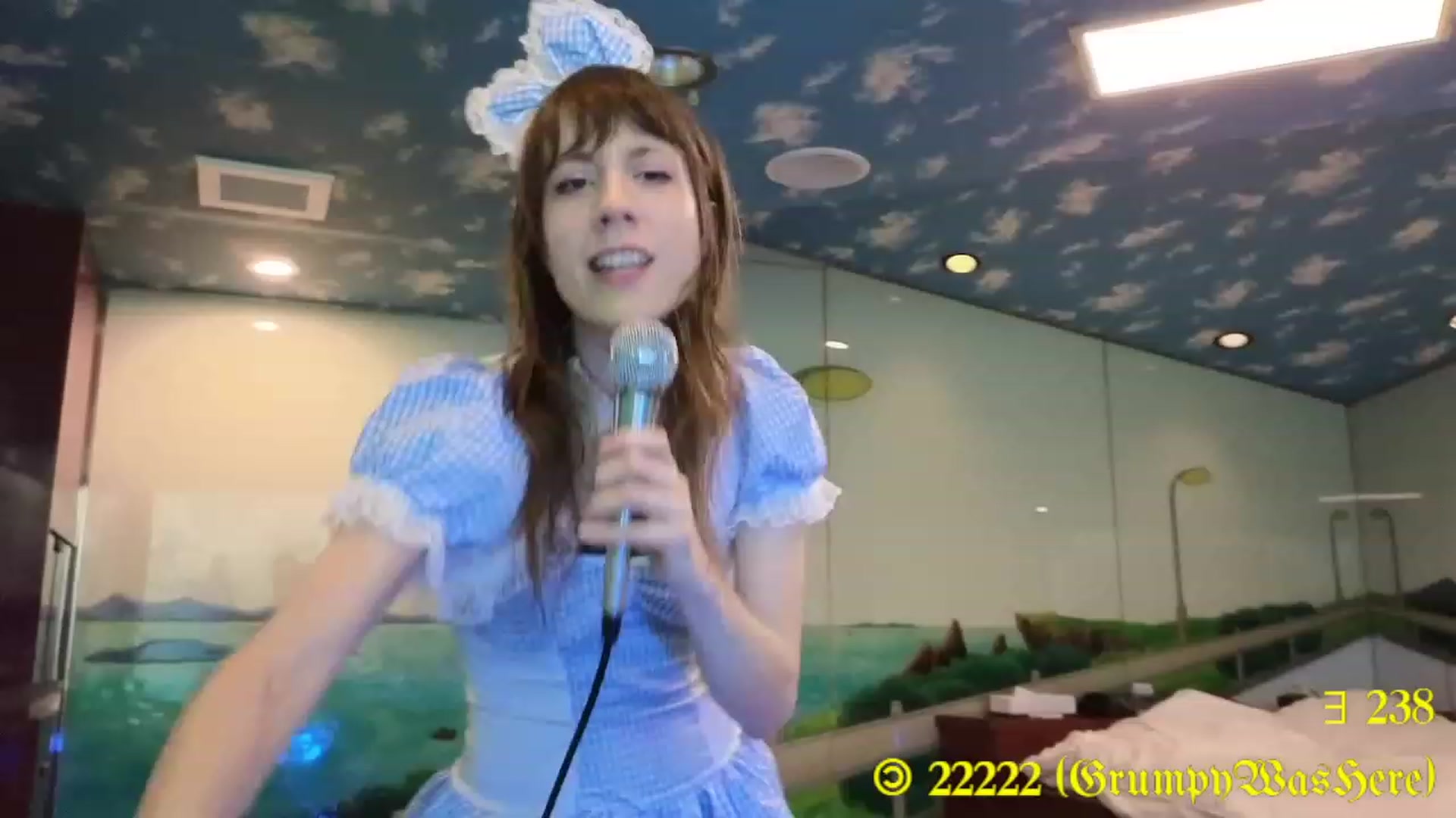 Gallery image thumbnail from MinnieMoralia's myfreecams stream on, 03/13/2023, 06:11 image 17 of 20