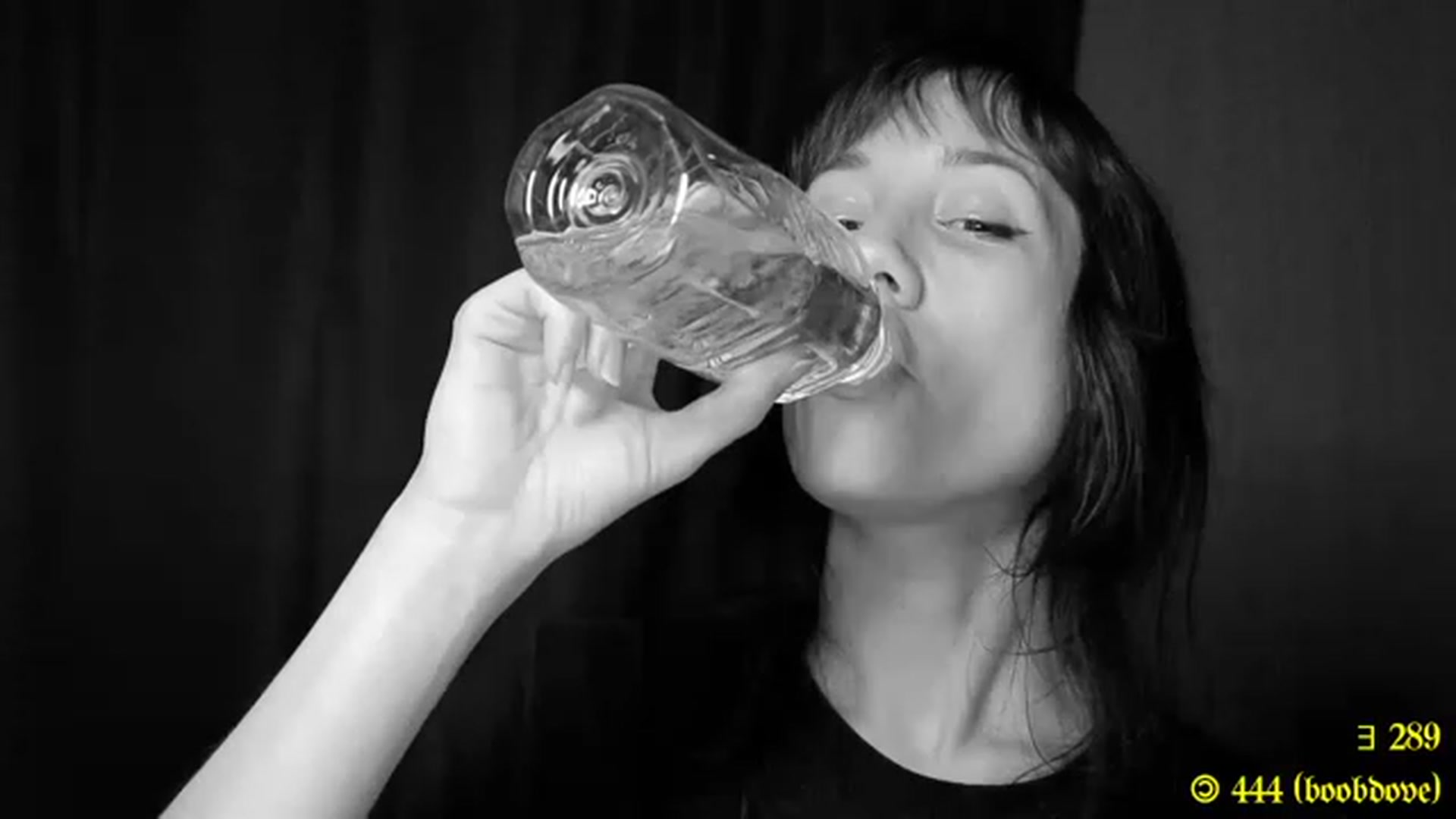 Gallery image thumbnail from MinnieMoralia's myfreecams stream on, 03/24/2023, 09:21 image 11 of 20
