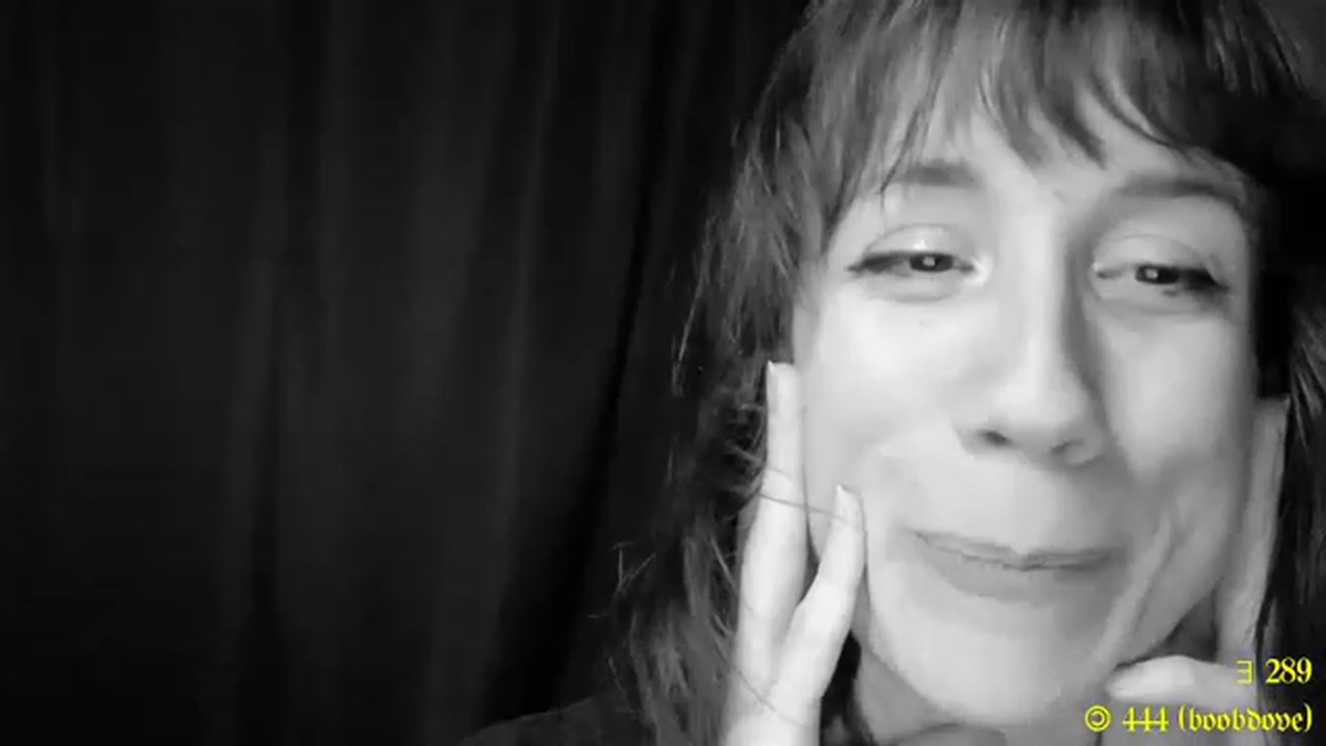 Gallery image thumbnail from MinnieMoralia's myfreecams stream on, 03/24/2023, 09:21 image 17 of 20
