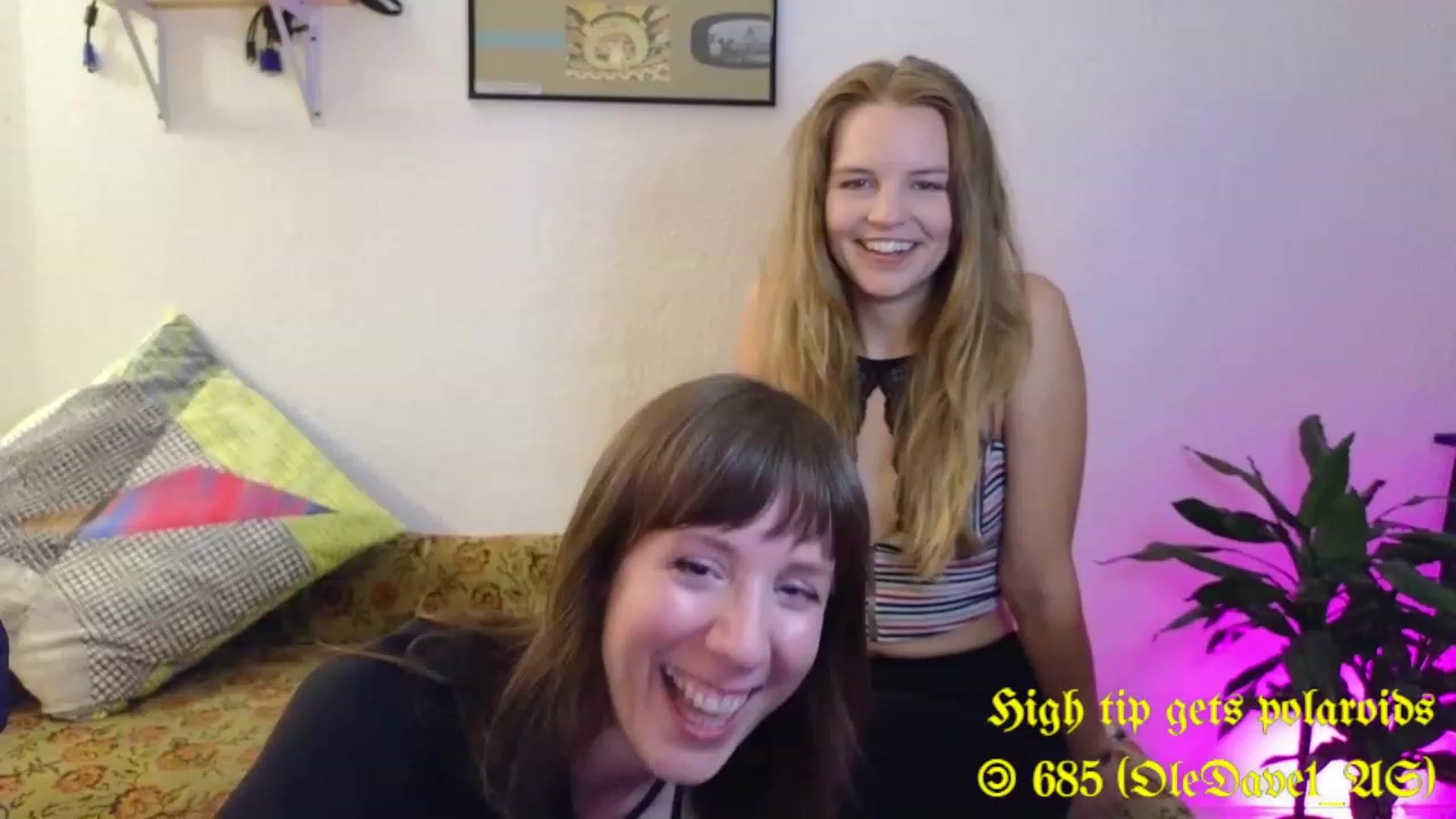 Gallery image thumbnail from MinnieMoralia's myfreecams stream on, 09/19/2023, 16:24 image 2 of 20