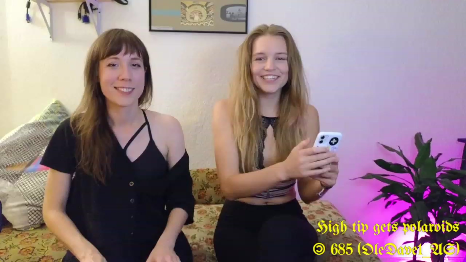 Gallery image thumbnail from MinnieMoralia's myfreecams stream on, 09/19/2023, 16:24 image 3 of 20