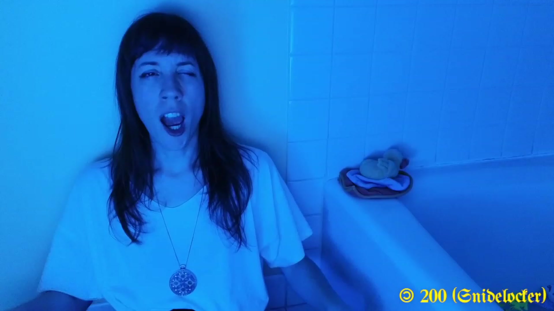 Gallery image thumbnail from MinnieMoralia's myfreecams stream on, 09/30/2023, 01:38 image 13 of 20