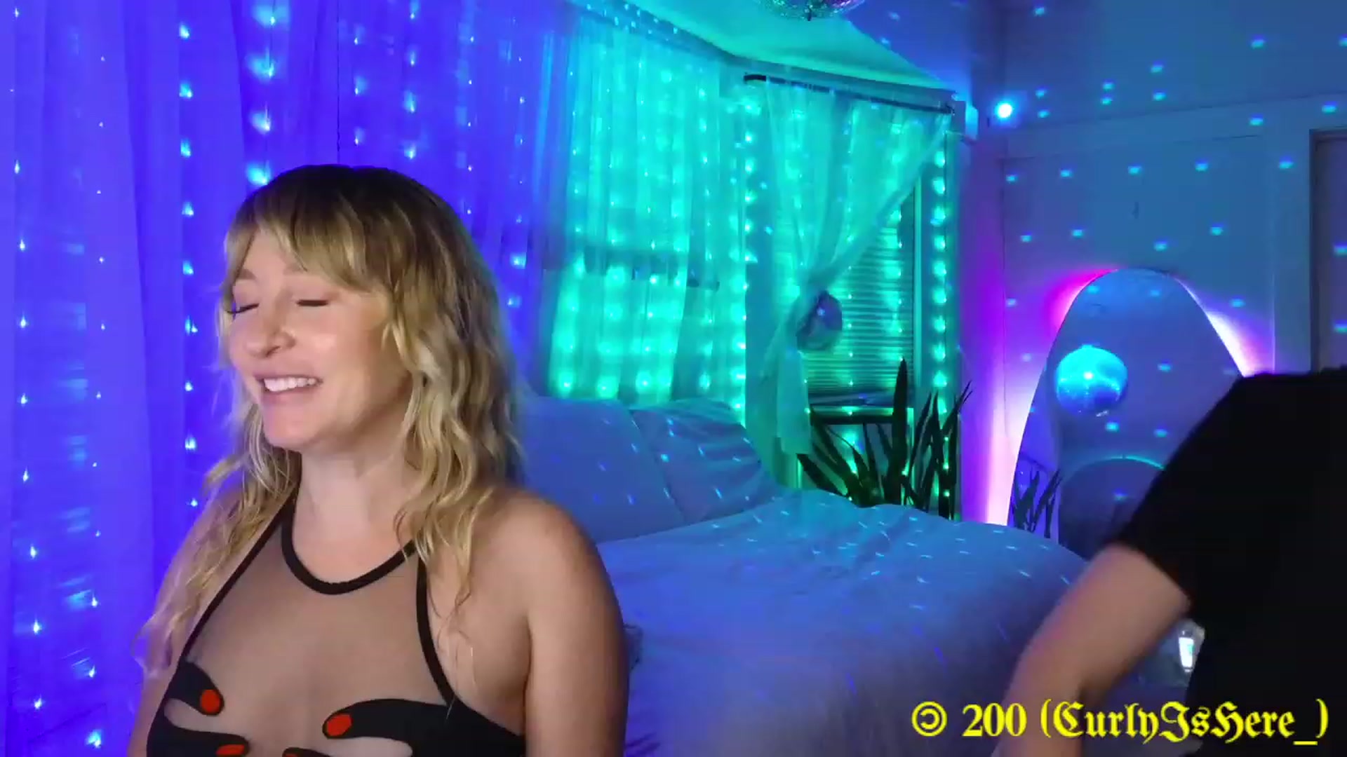 Gallery image thumbnail from MinnieMoralia's myfreecams stream on, 10/08/2023, 06:49 image 4 of 20