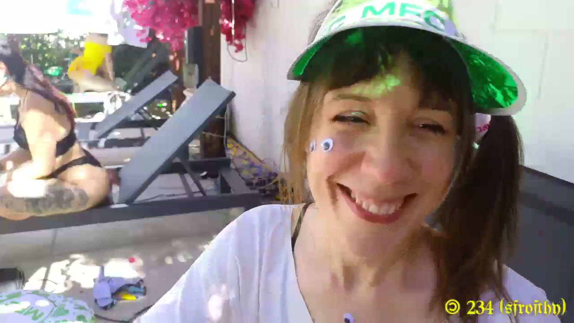 Gallery image thumbnail from MinnieMoralia's myfreecams stream on, 10/10/2023, 20:41 image 8 of 20
