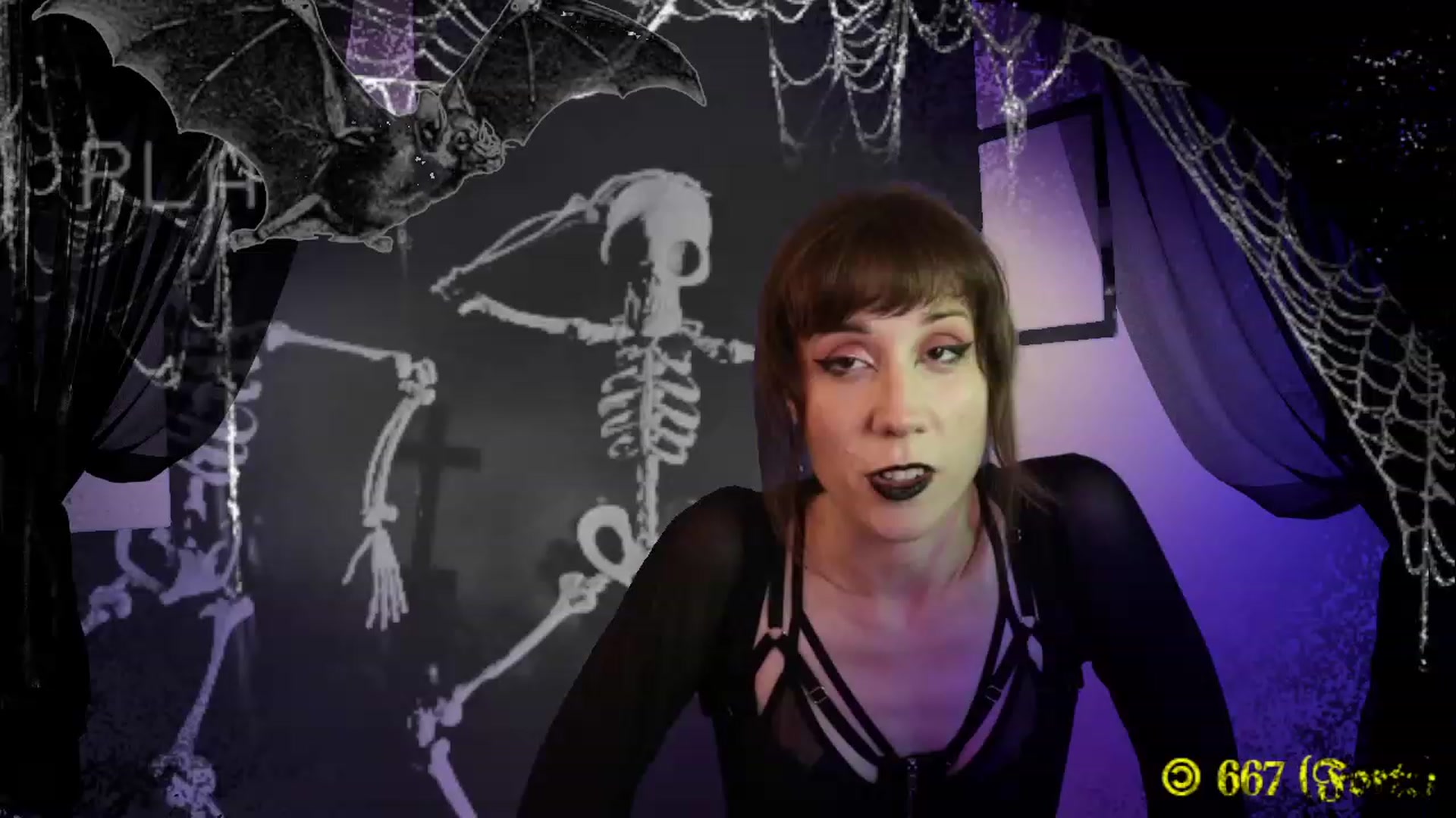 Gallery image thumbnail from MinnieMoralia's myfreecams stream on, 10/31/2023, 22:09 image 17 of 20