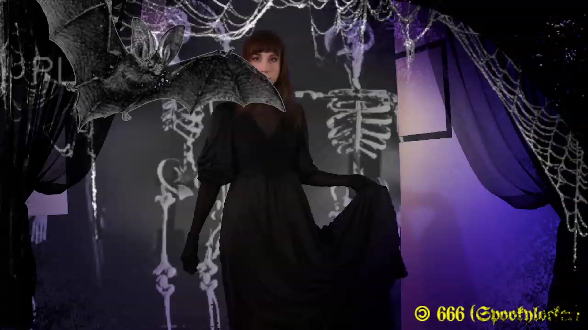 Gallery image thumbnail from MinnieMoralia's myfreecams stream on, 10/31/2023, 22:09 image 5 of 20