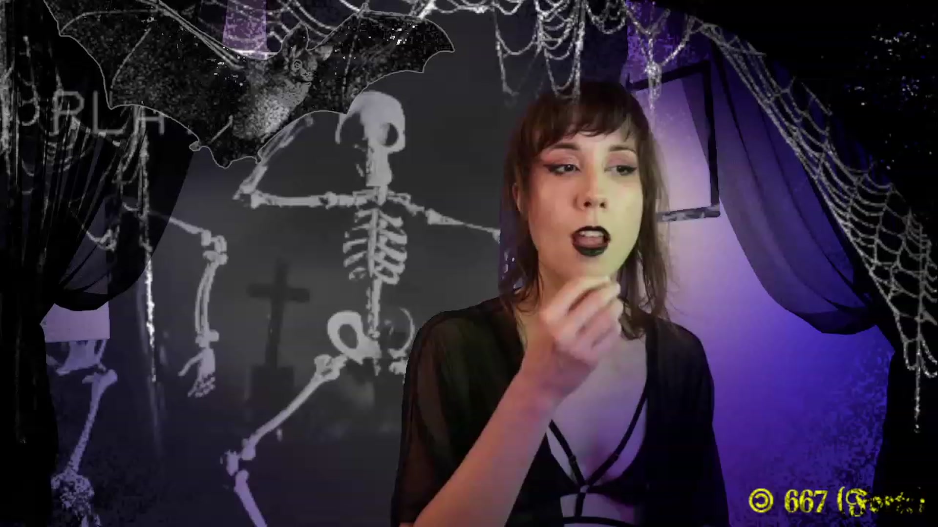 Gallery image thumbnail from MinnieMoralia's myfreecams stream on, 10/31/2023, 23:24 image 12 of 20