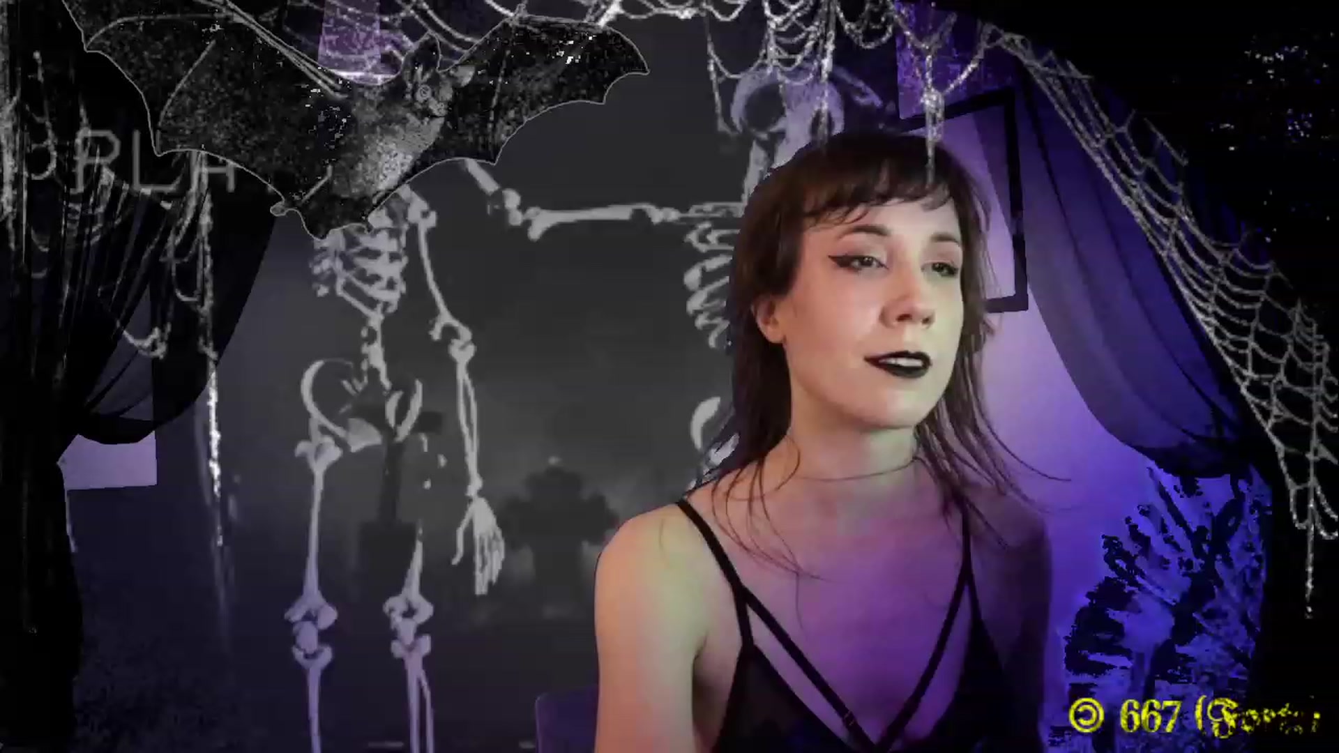 Gallery image thumbnail from MinnieMoralia's myfreecams stream on, 10/31/2023, 23:24 image 4 of 20