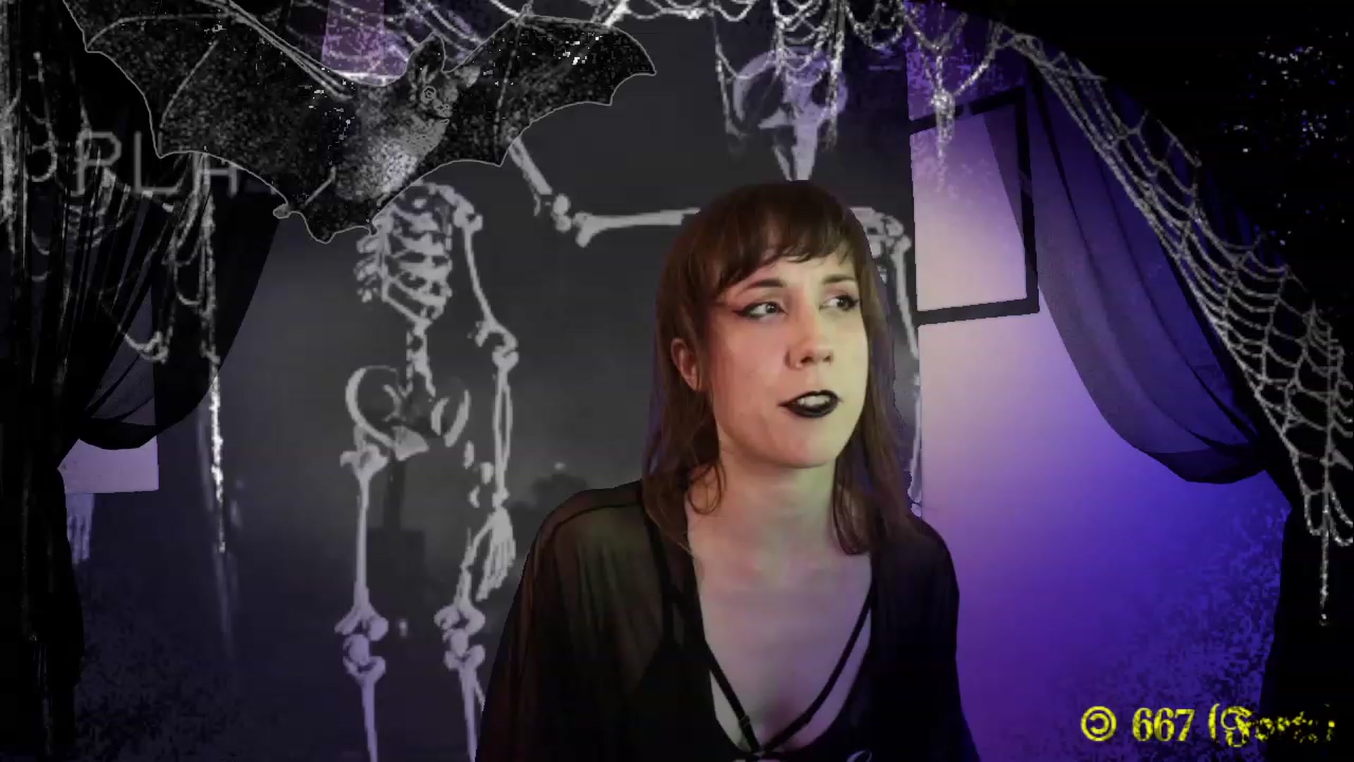 Gallery image thumbnail from MinnieMoralia's myfreecams stream on, 10/31/2023, 23:24 image 13 of 20