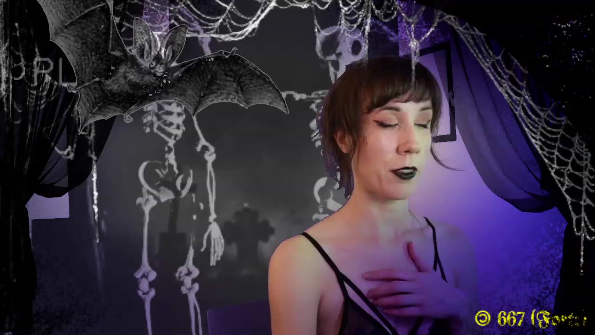 Gallery image thumbnail from MinnieMoralia's myfreecams stream on, 10/31/2023, 23:47 image 13 of 20