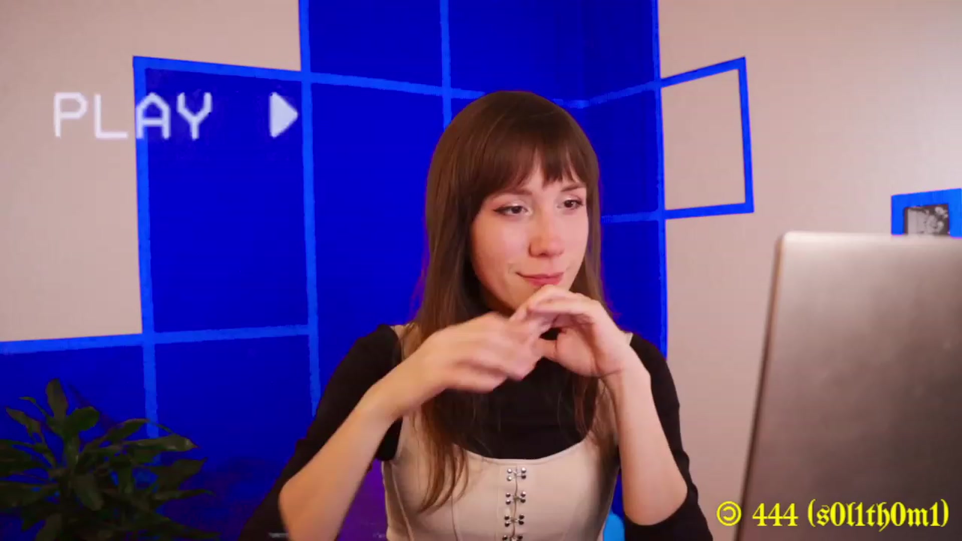 Gallery image thumbnail from MinnieMoralia's myfreecams stream on, 12/02/2023, 18:39 image 18 of 20